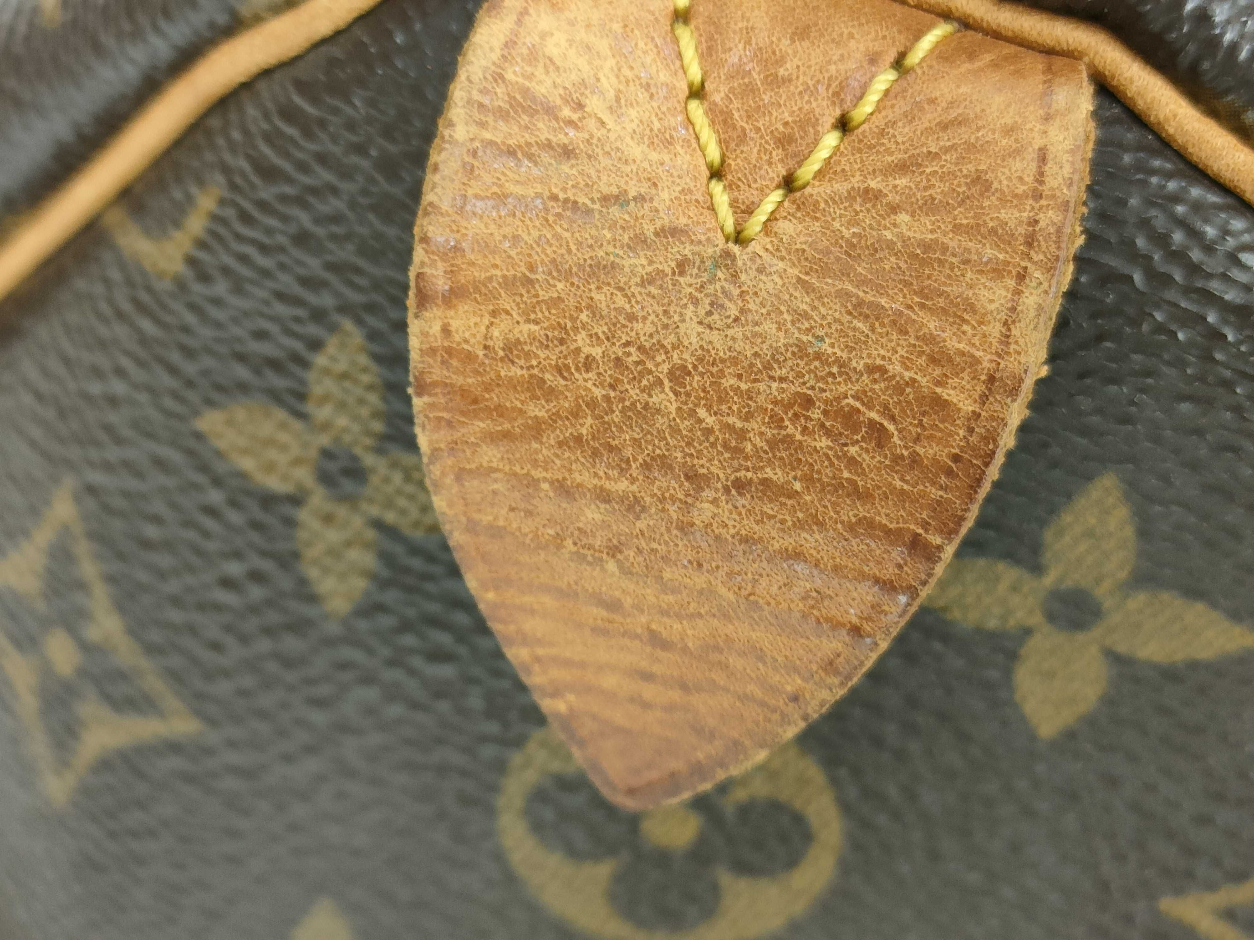 Monogram Louis Vuitton Speedy 35 Handbag — view 12
