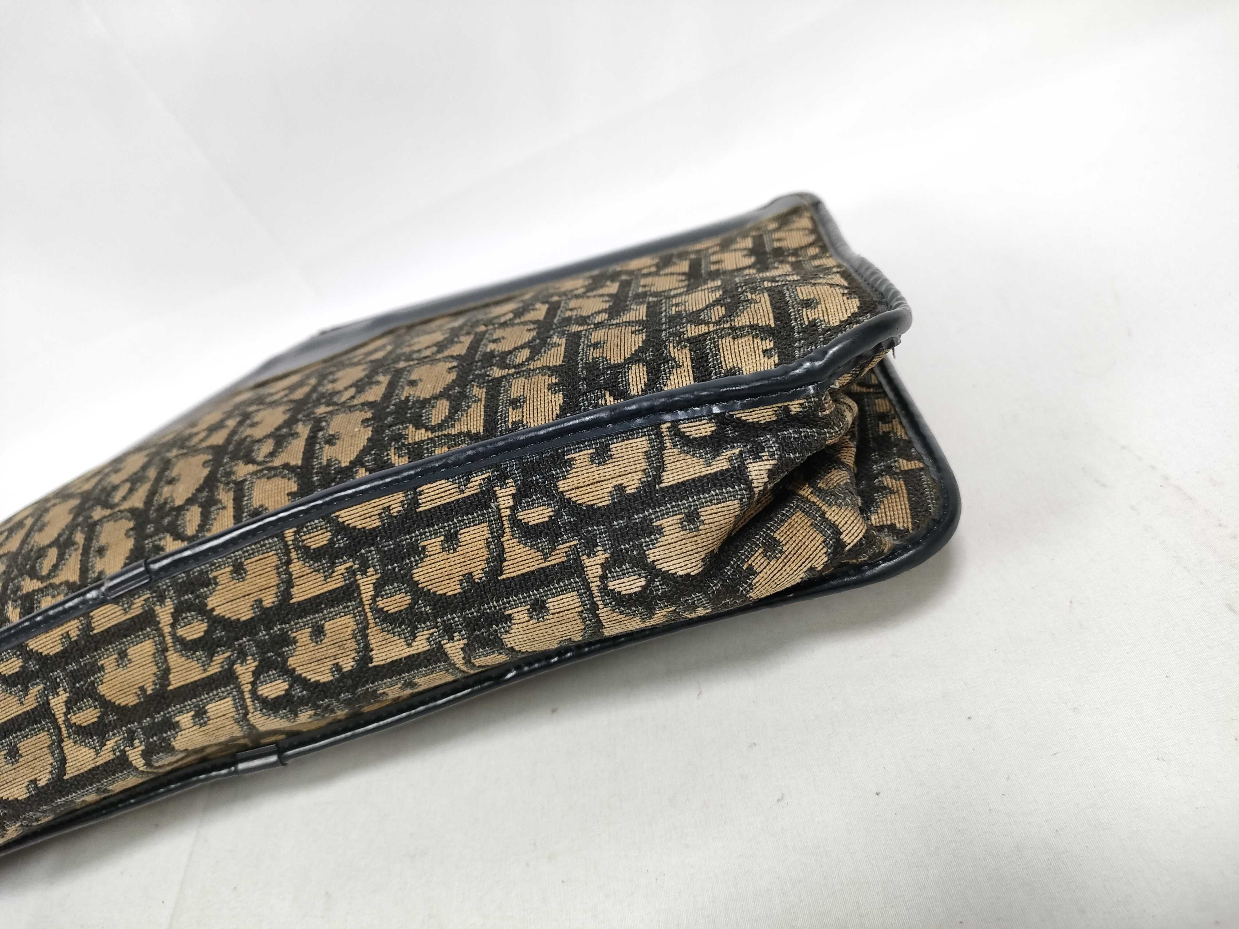 Trotter Clutch Bag, Black, Second Bag — view 4