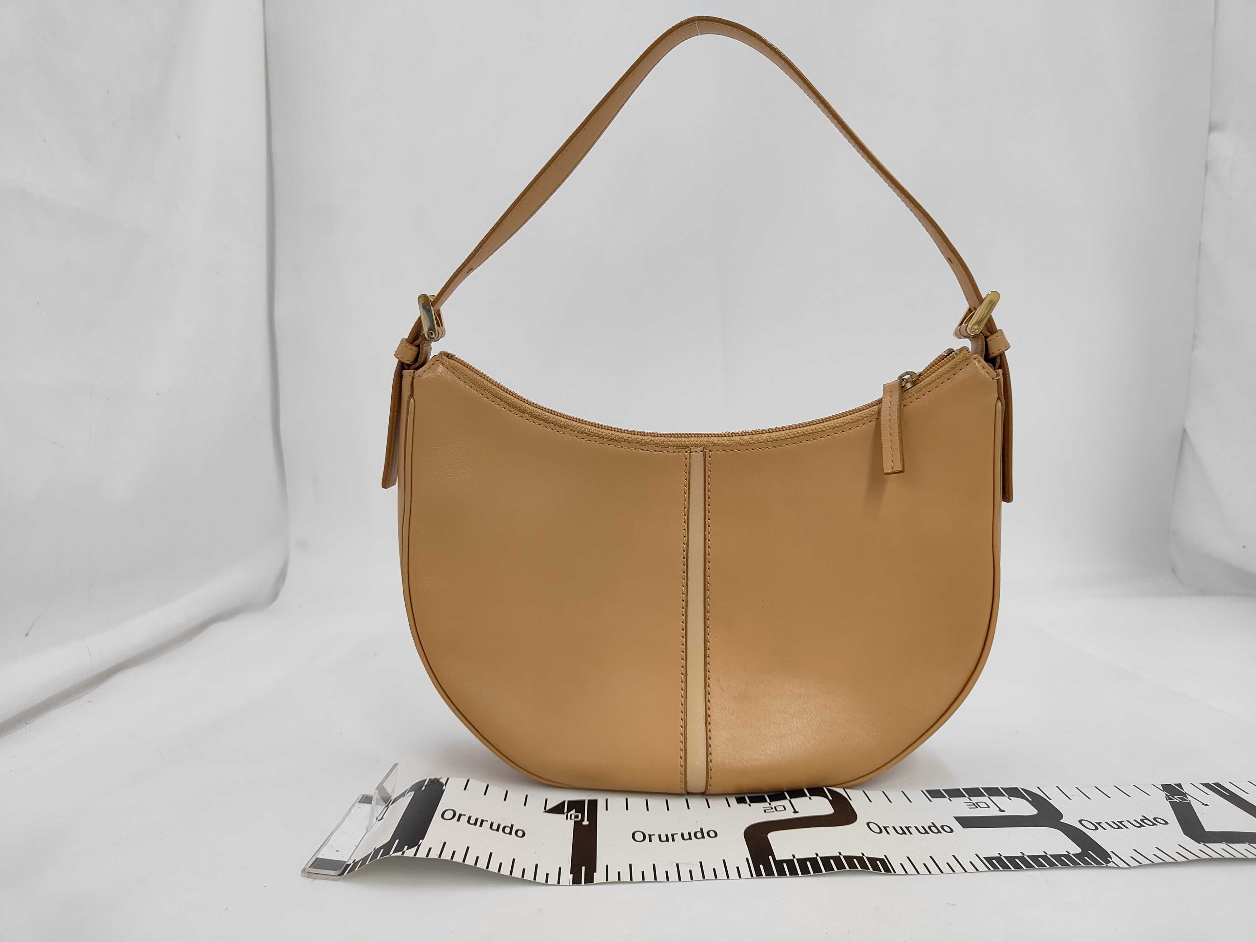 leather shoulder bag, beige. — view 2