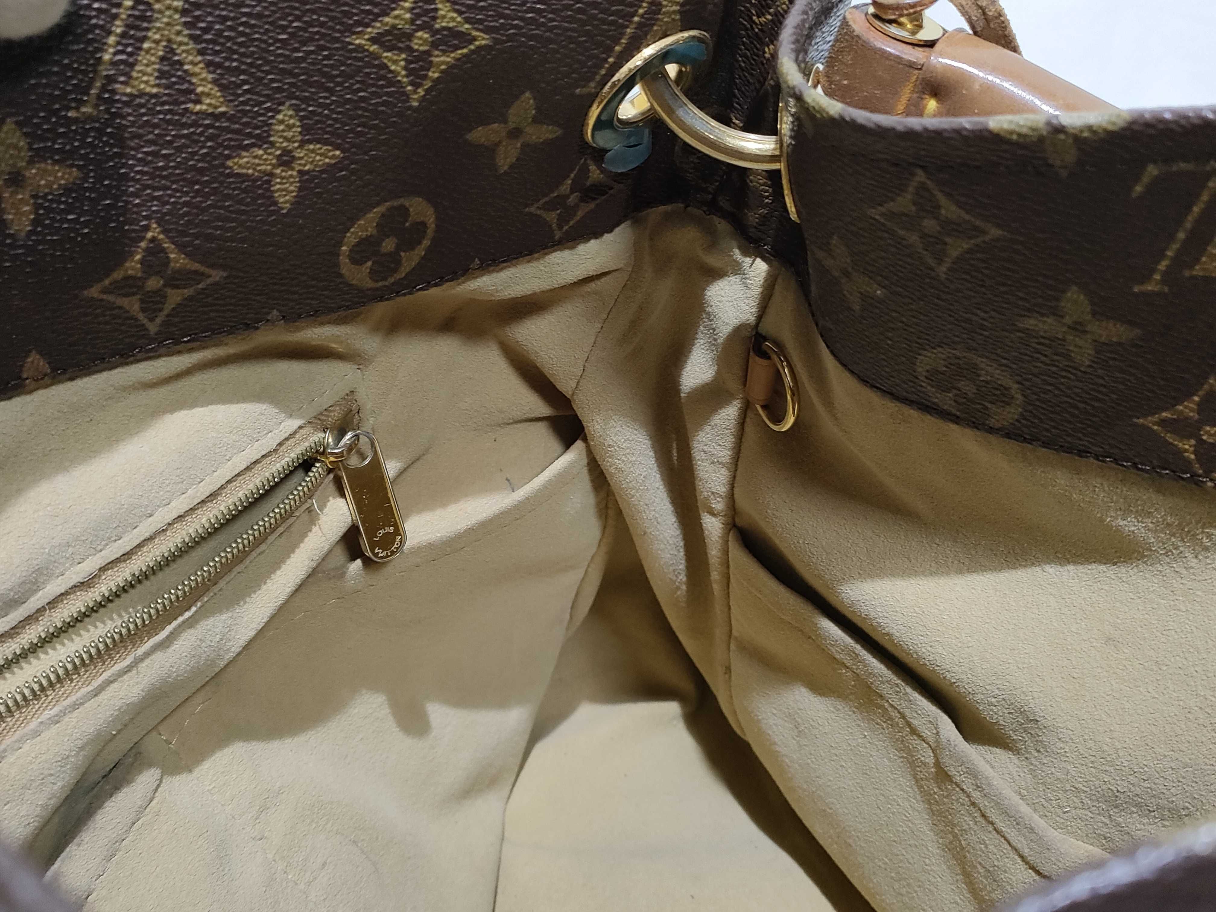 Monogram ID- Monogram Artsy MM M40249 Brown Shoulder Bag — view 11