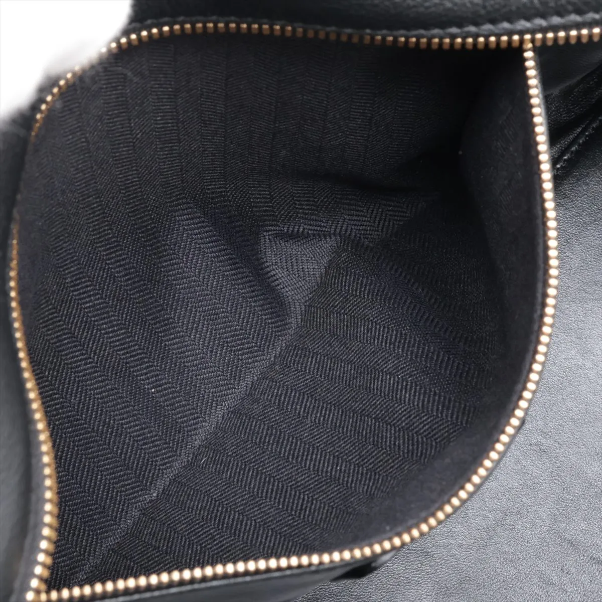Amazona 36 Leather Handbag, Black — view 8