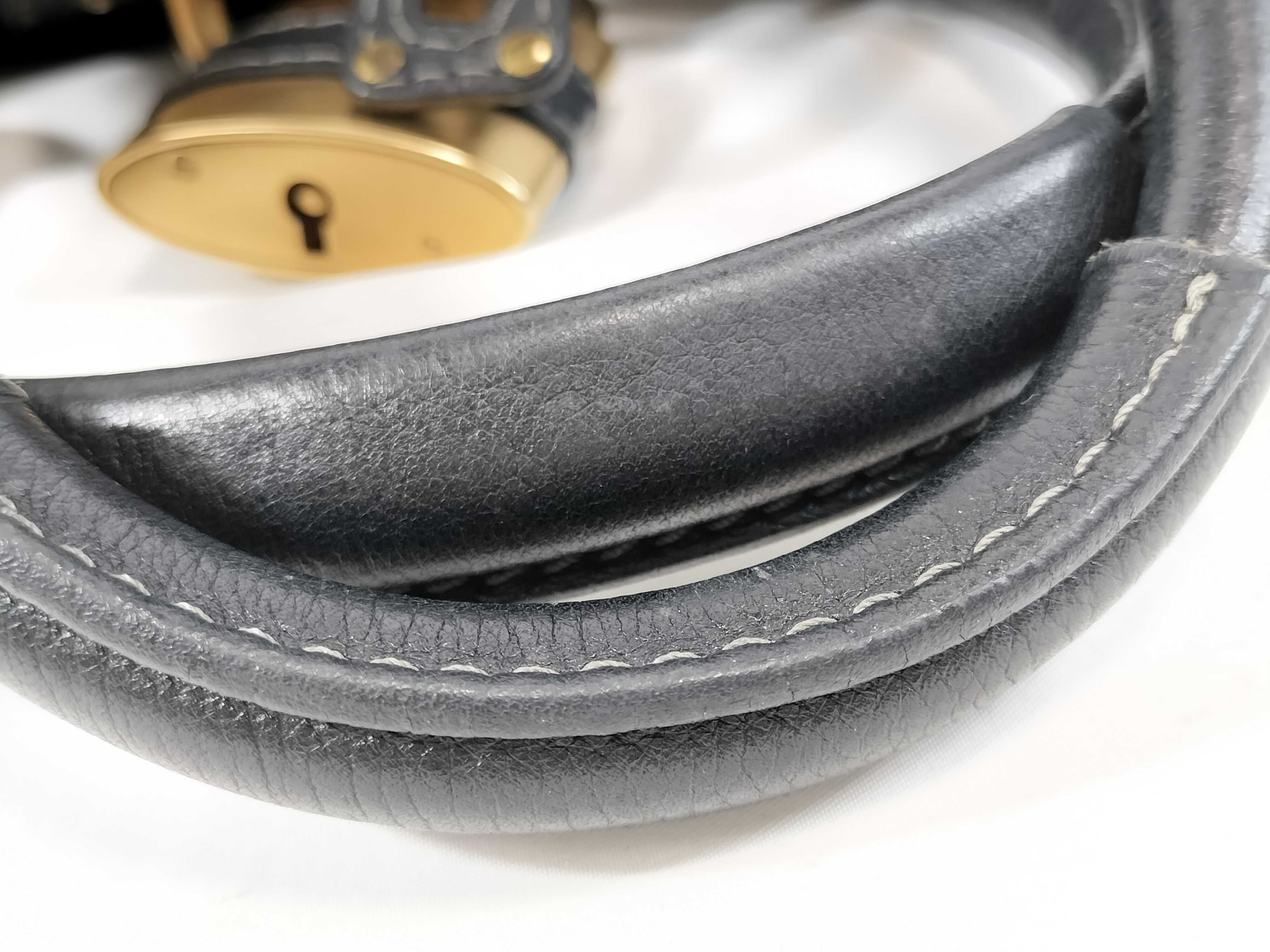 handbag — view 4