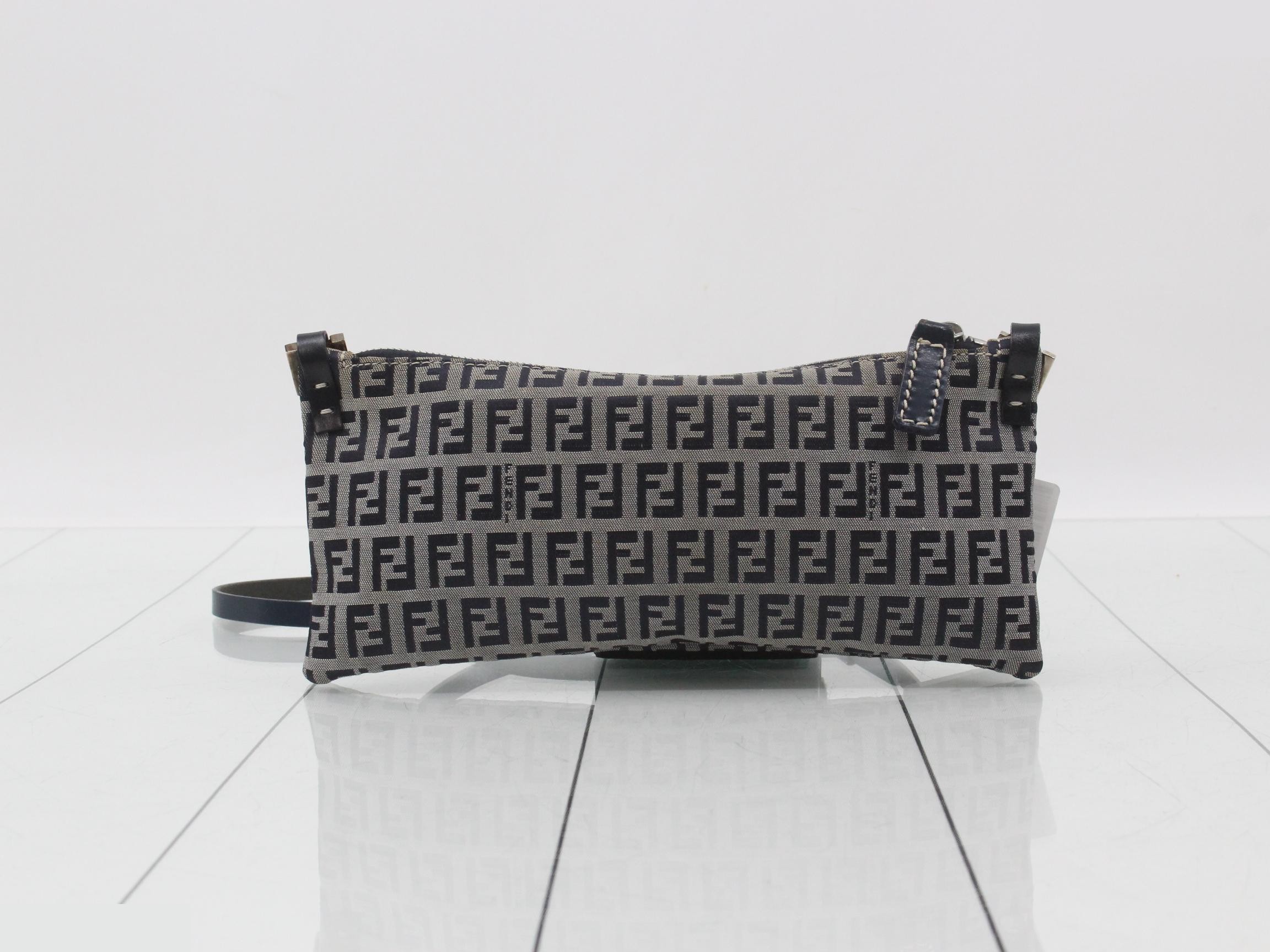 handbag — view 2