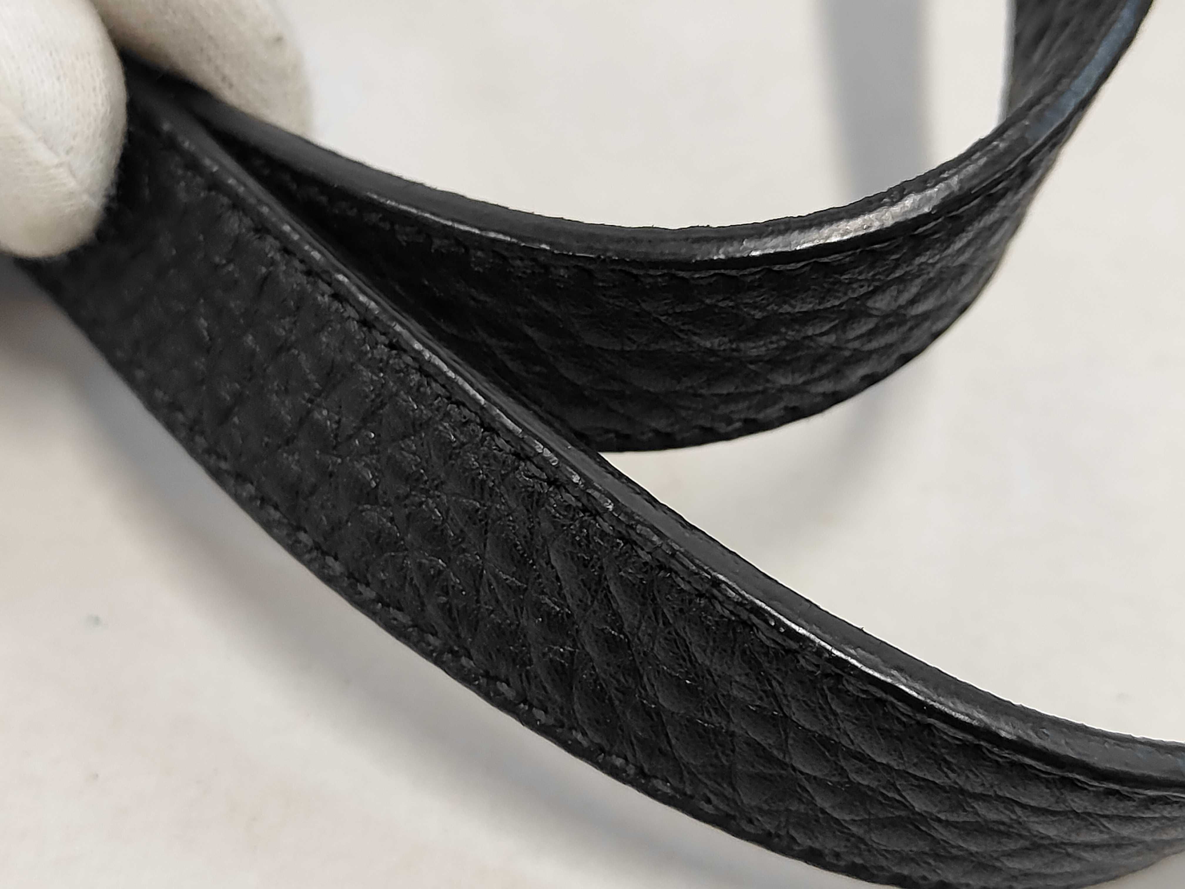Embossed Logo Nylon Triangle Logo Tote Bag — view 5