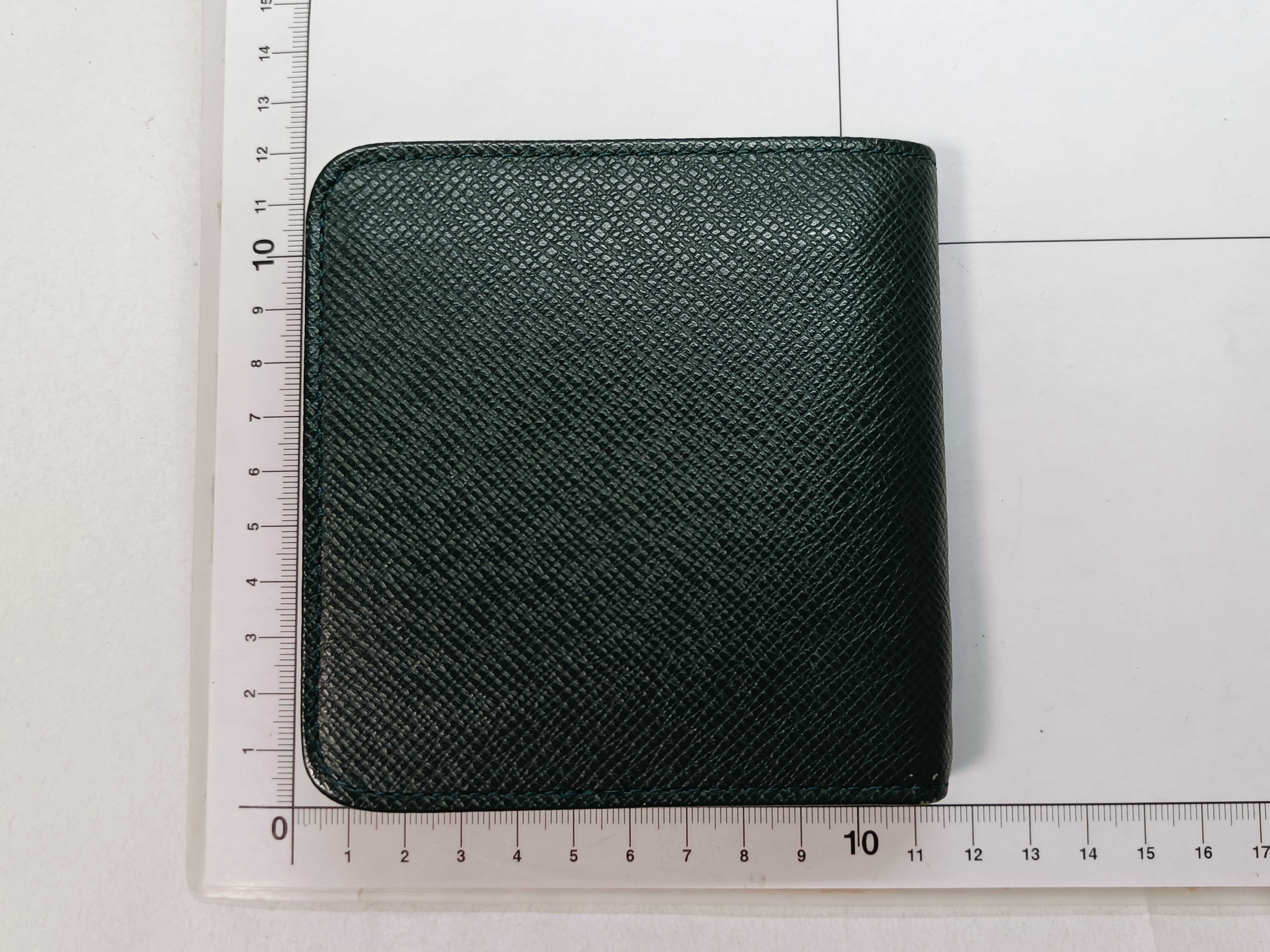 Taiga Zippy Wallet Bi-fold Wallet — view 2