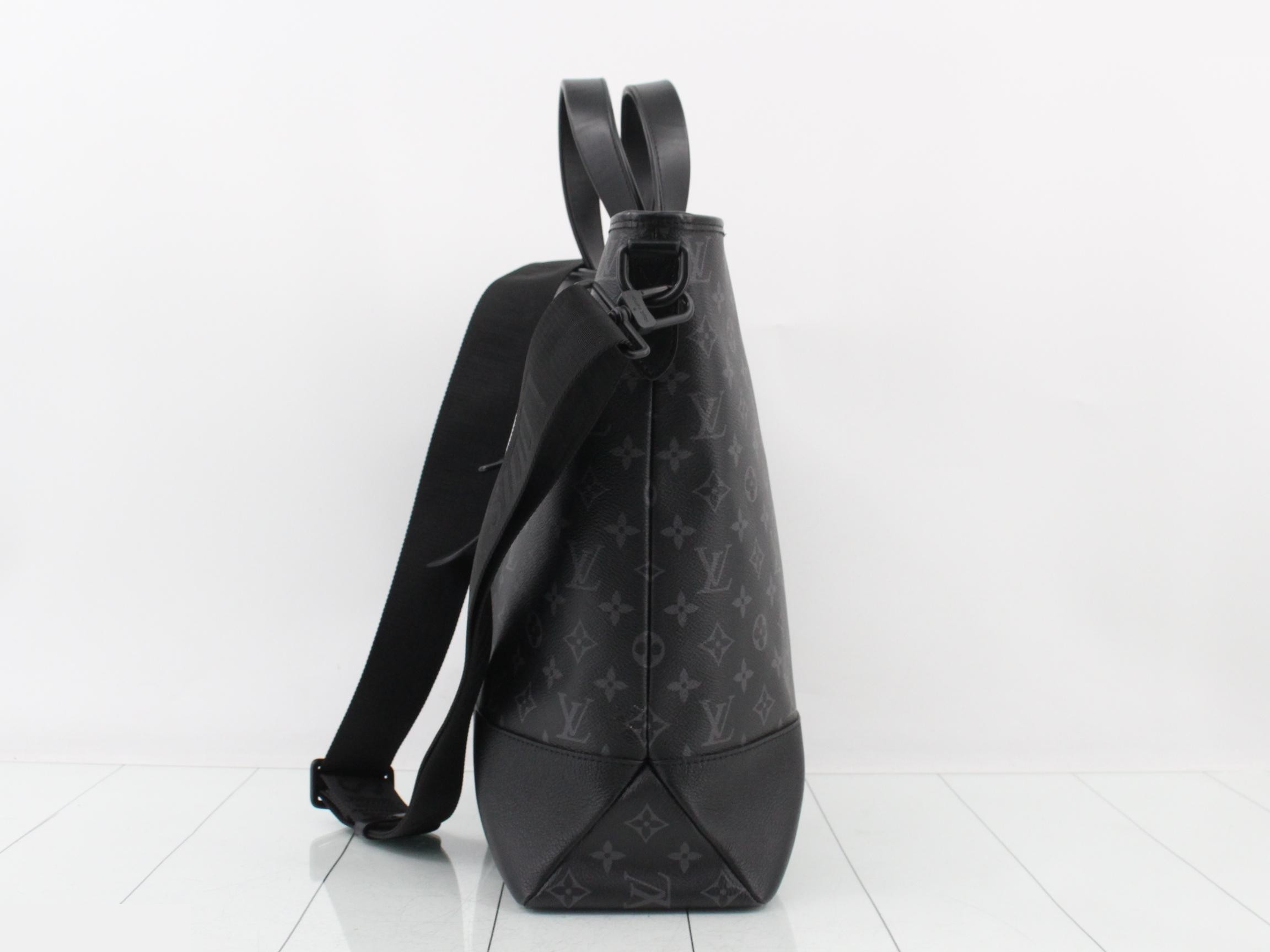 M45914 Saumur Tote — view 3