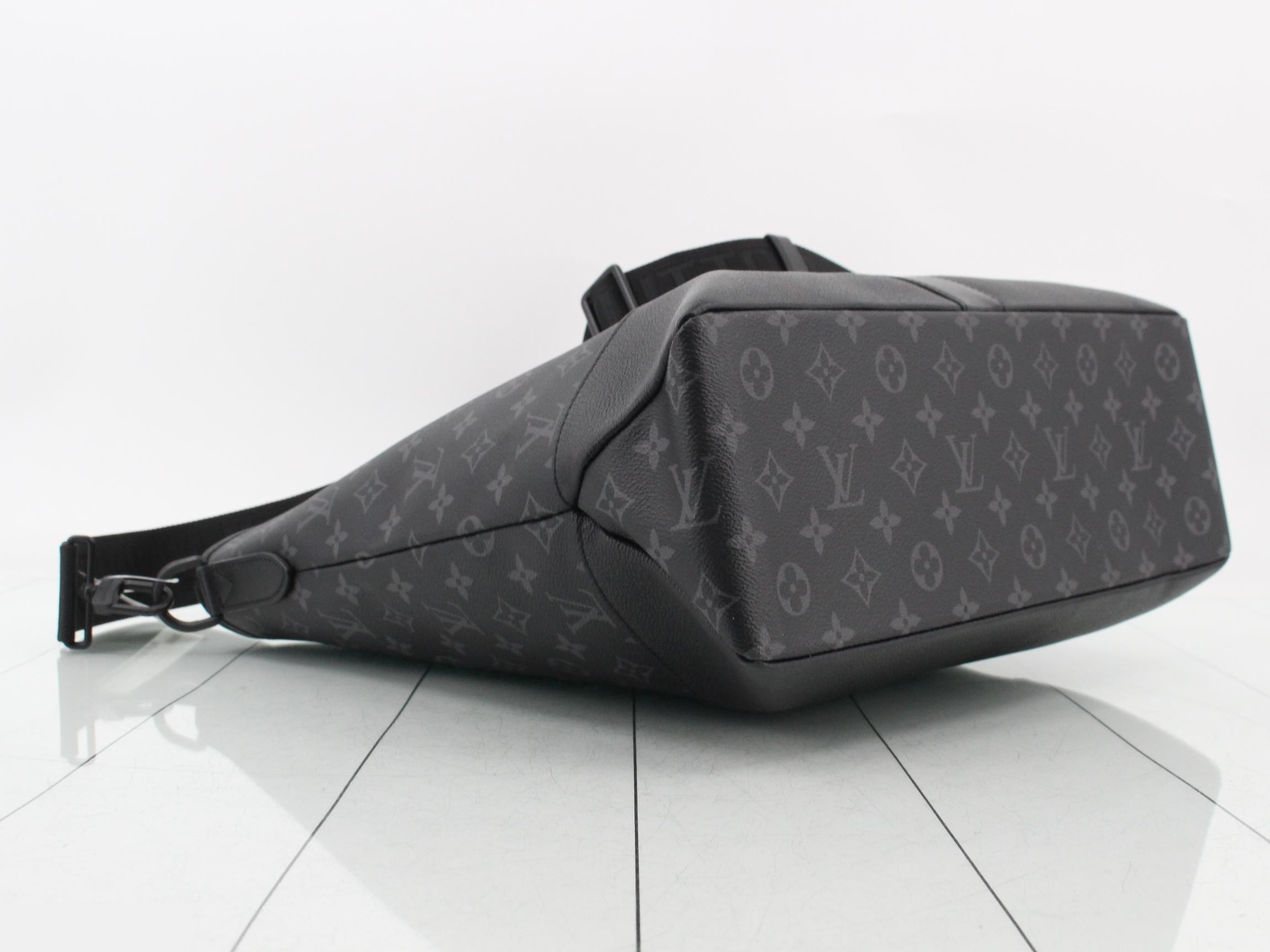 M45914 Saumur Tote — view 5
