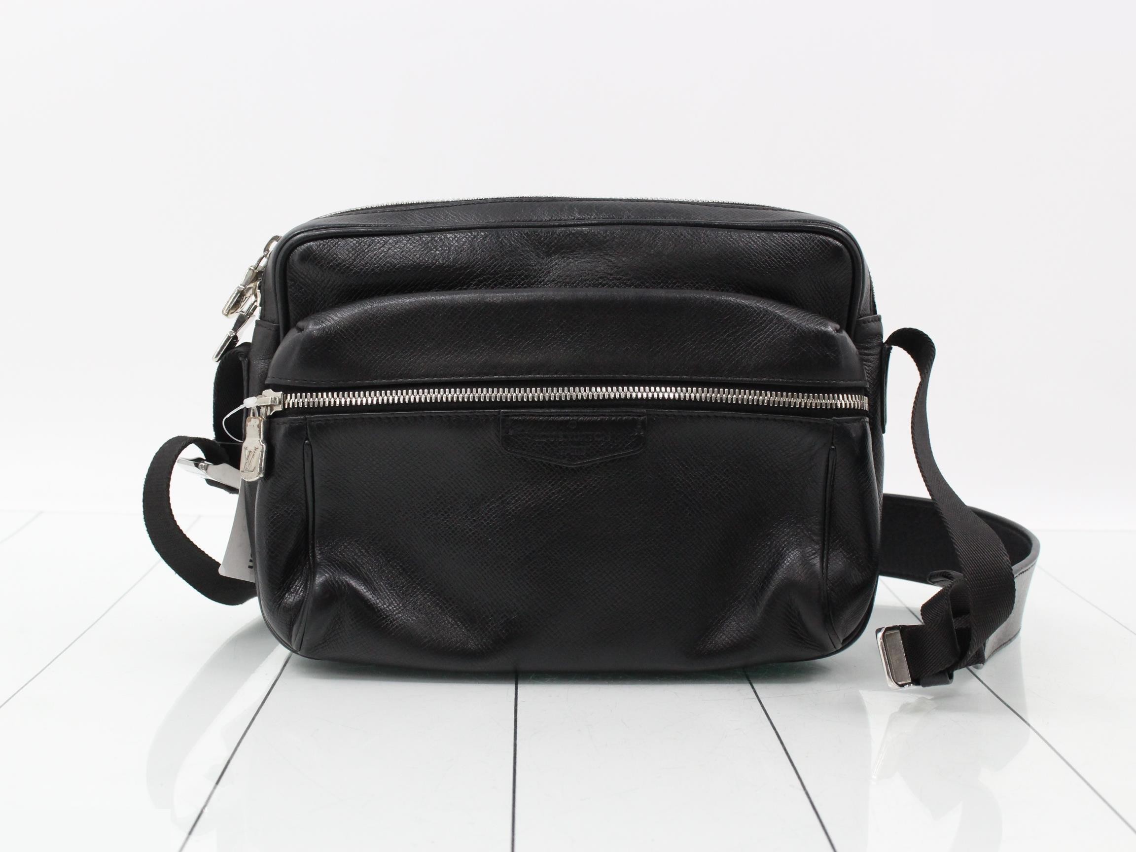 M33435 Taiga Outdoor Messenger PM Noir