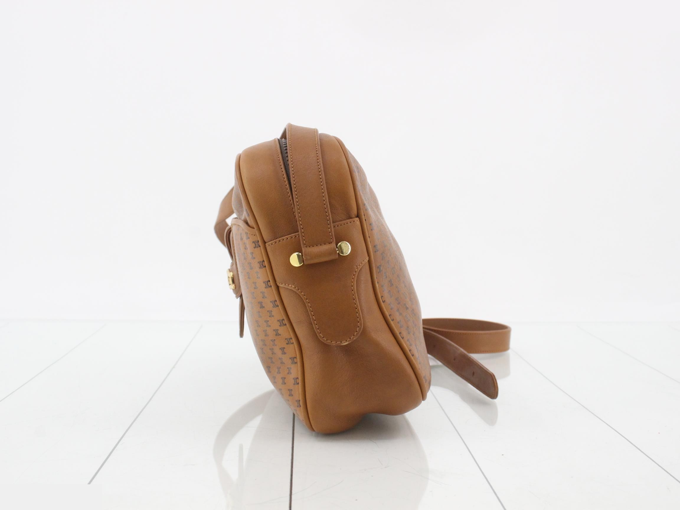 Shoulder bag — view 3