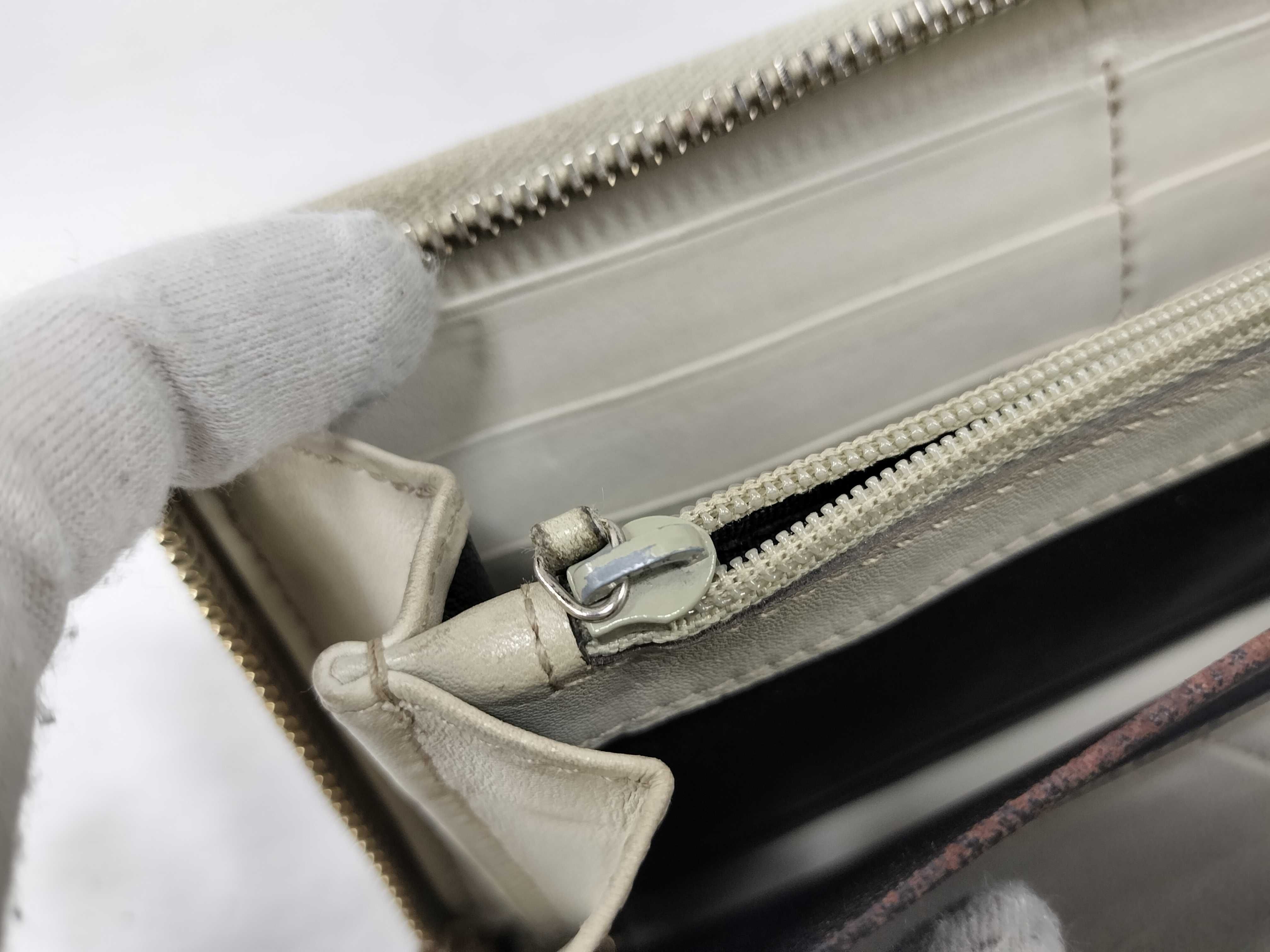 GG Gucci Long Wallet — view 9