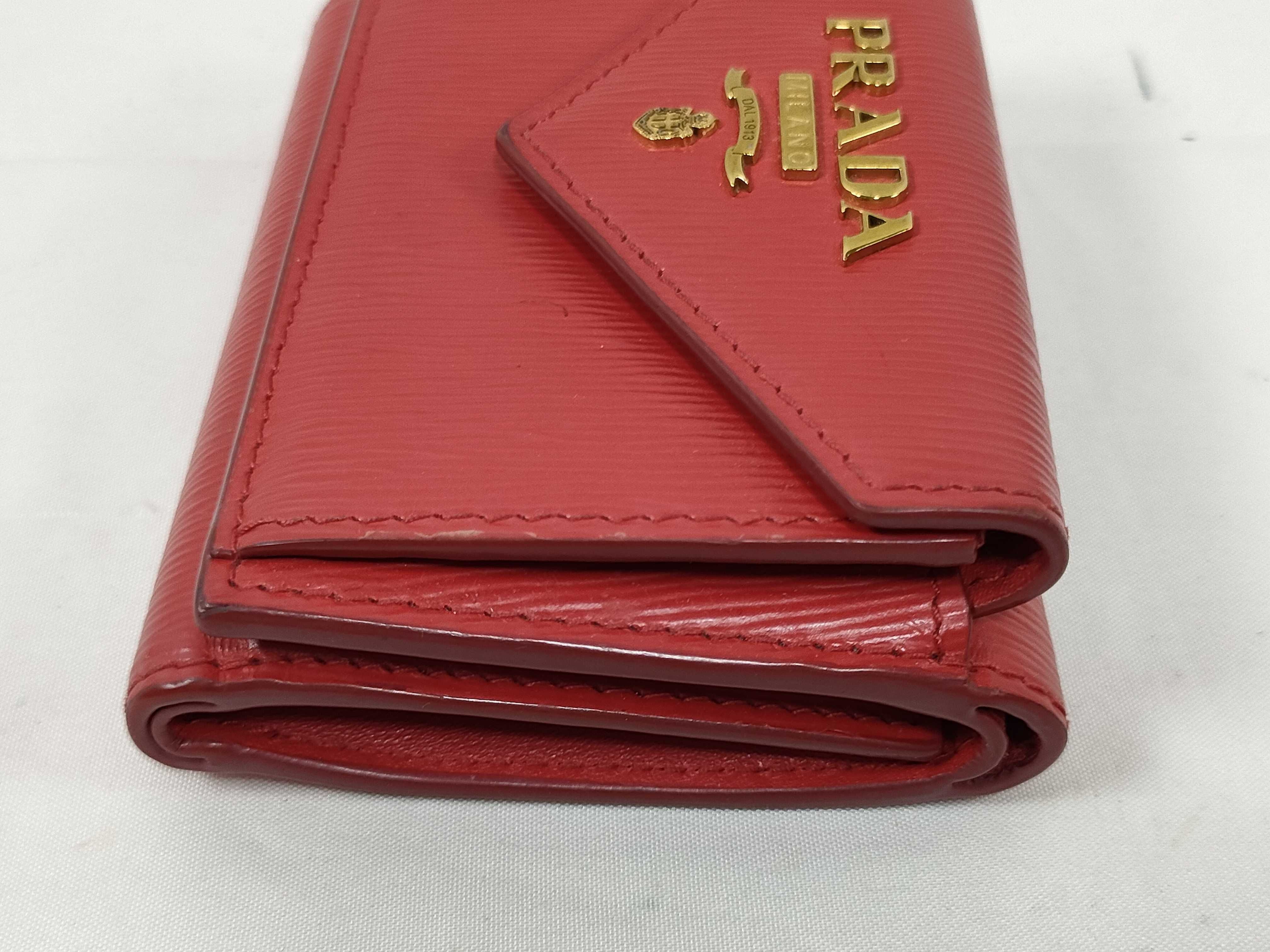 Tri-fold Wallet Red 1MH021 Wallet — view 5