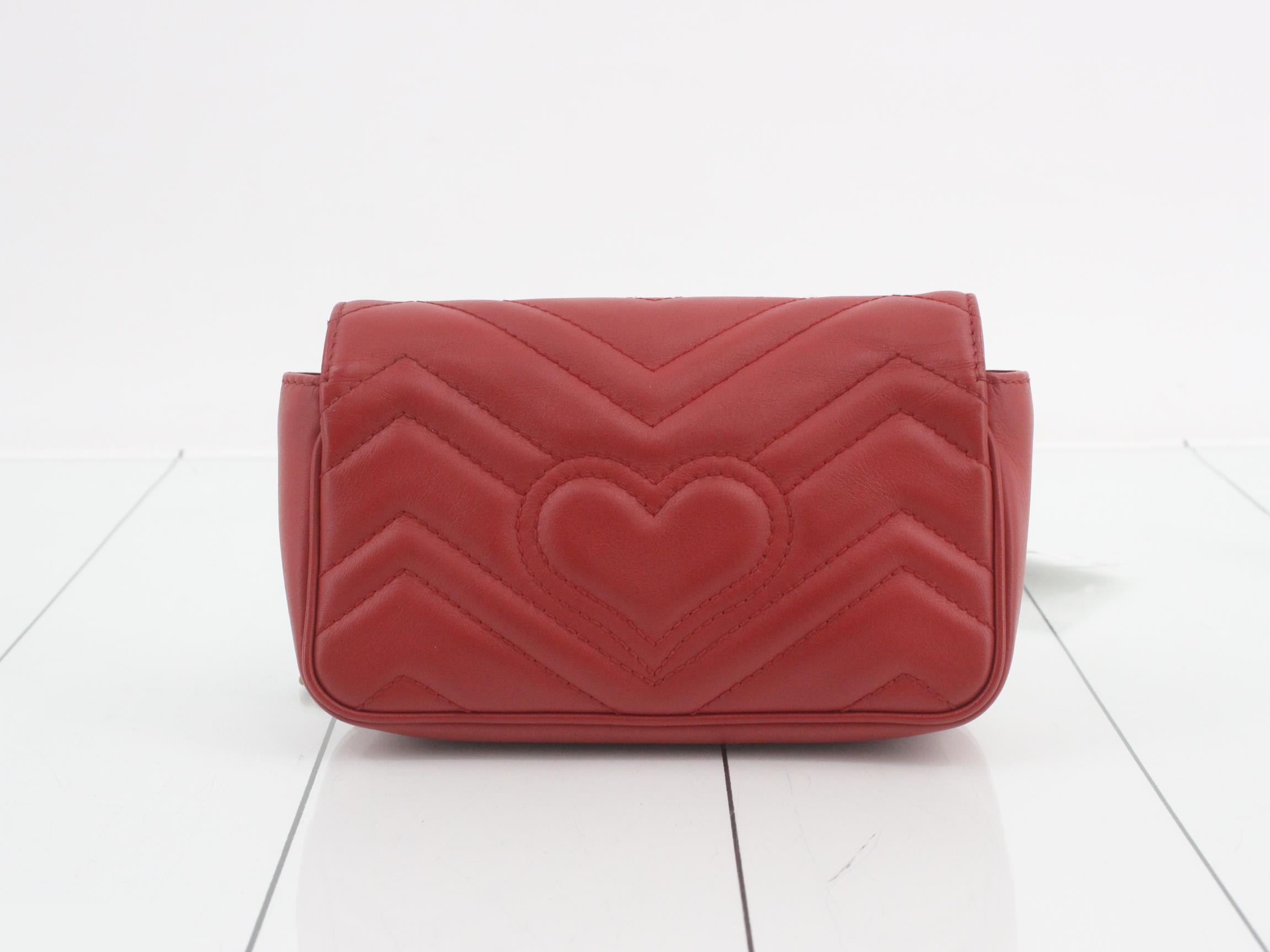 GG Marmont Leather Chain Shoulder Bag — view 2