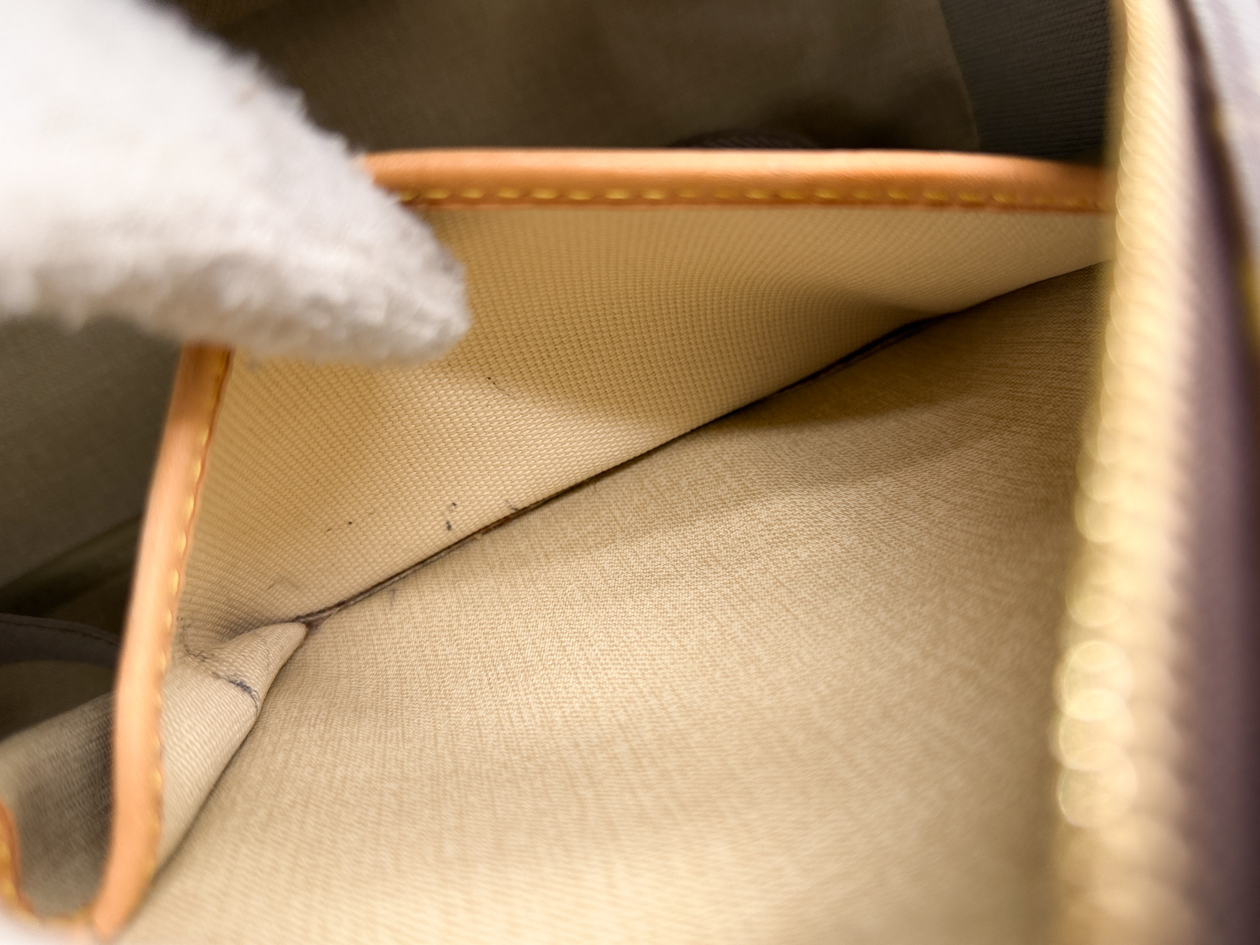 Monogram M47270 Deauville Handbag — view 15