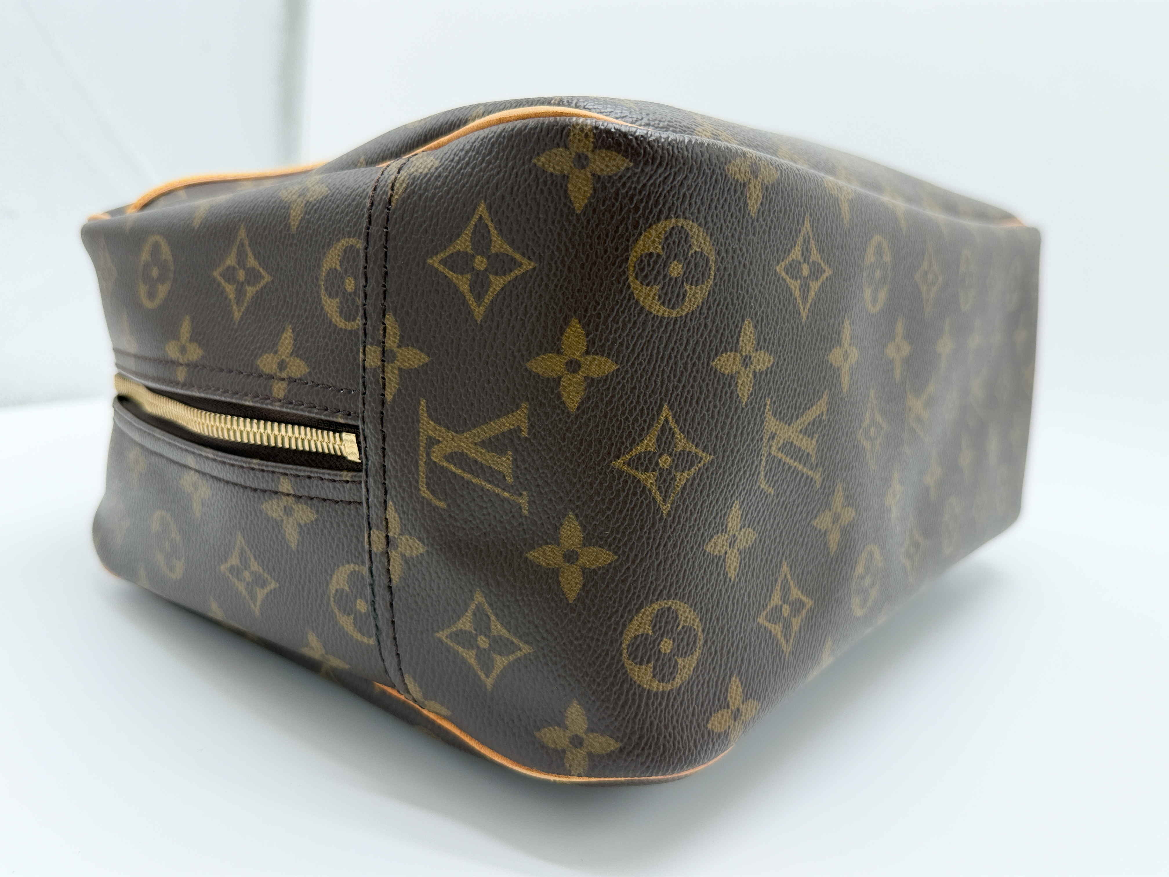 Monogram M47270 Deauville Handbag — view 10