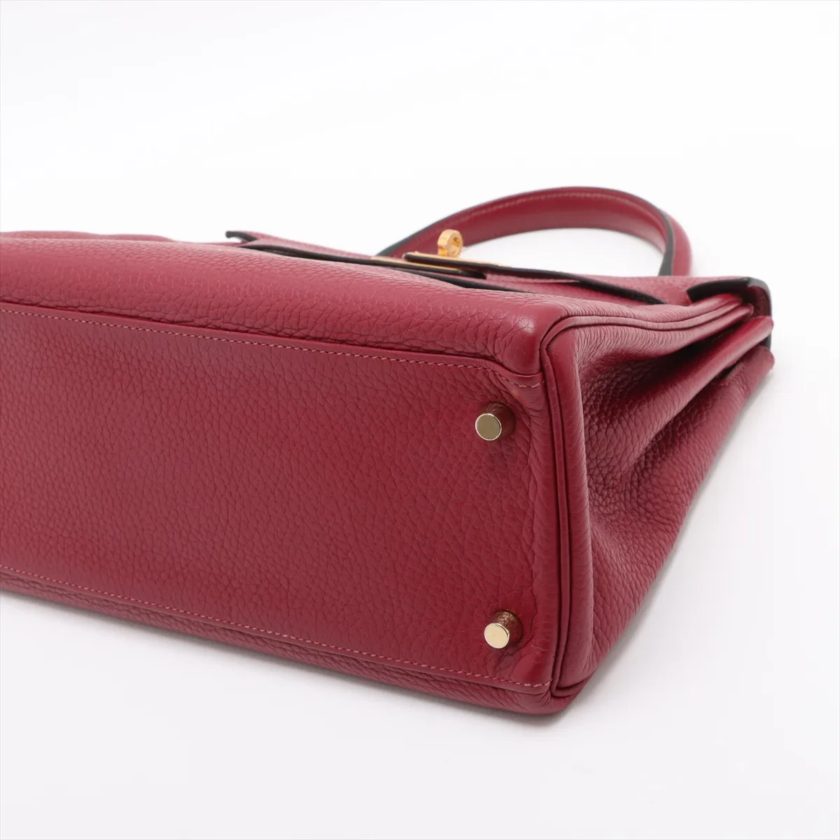 [Individually wrapped] Hermes Kelly 28 LeTourne Taurillon Clemence Rouge Vif Gold hardware Engraved unclear — view 3