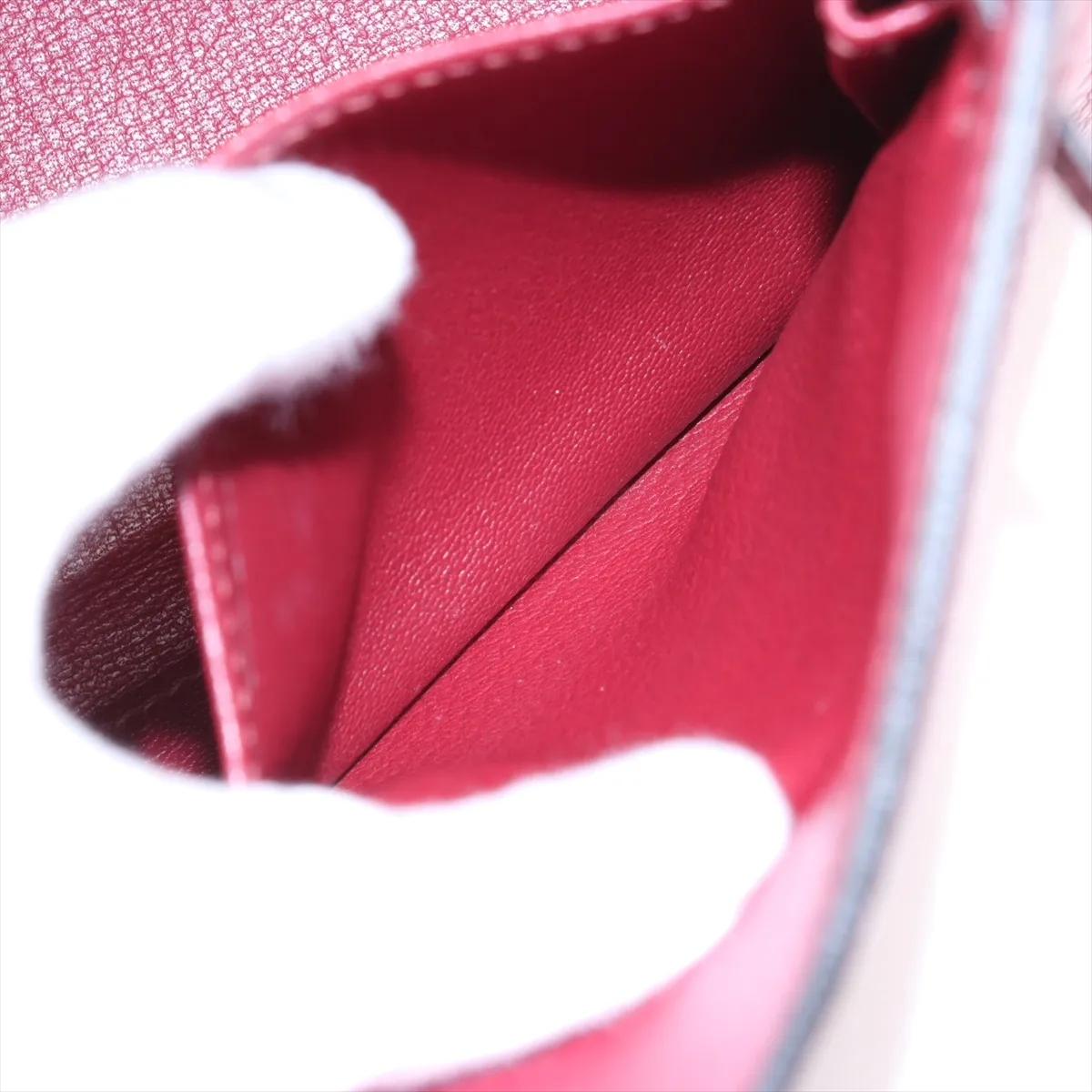 [Individually wrapped] Hermes Kelly 28 LeTourne Taurillon Clemence Rouge Vif Gold hardware Engraved unclear — view 10