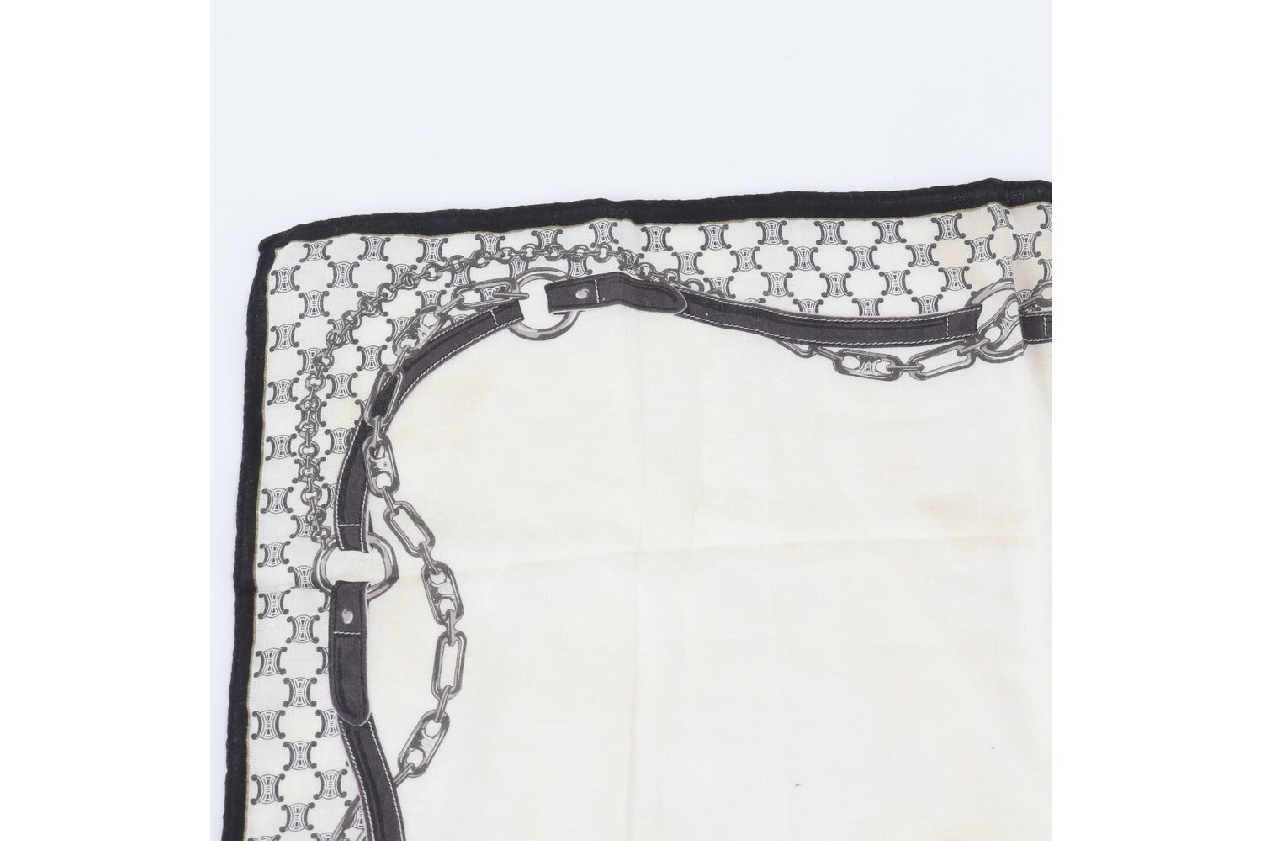 Triomphe Chain Scarf/Stole and other accessories — view 3