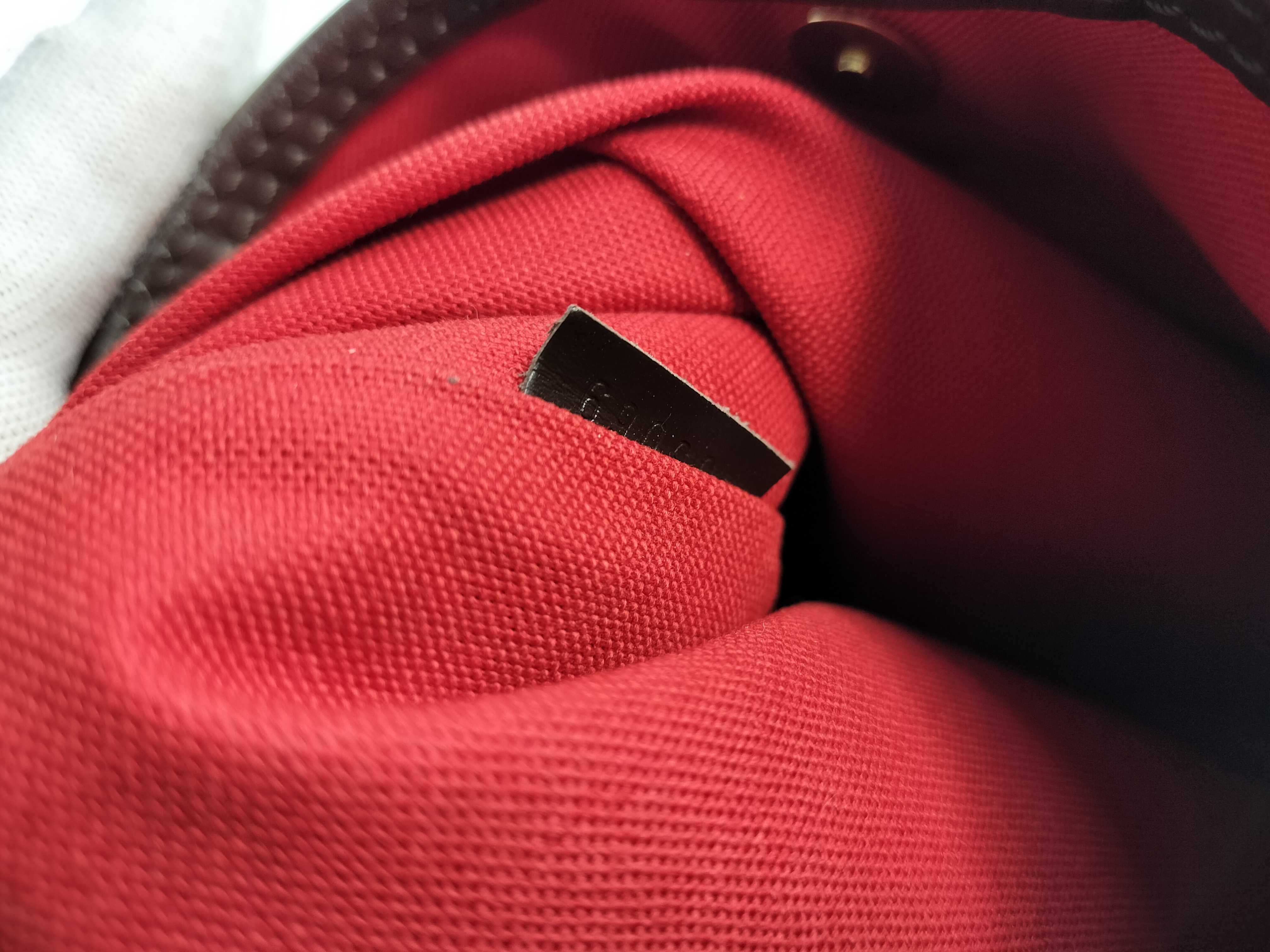 Damier Bloomsbury Shoulder Bag — view 14