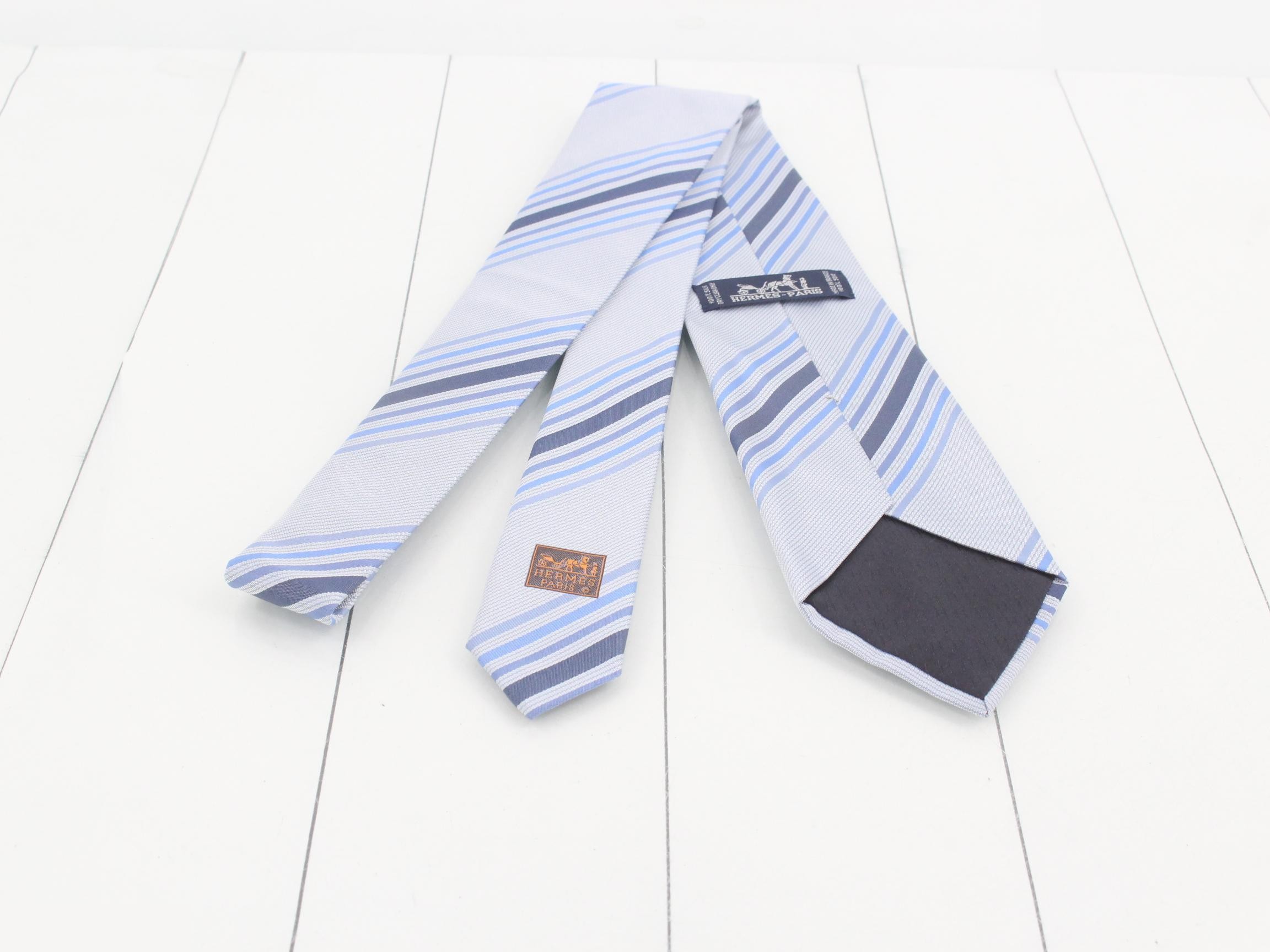 Silk necktie — view 2