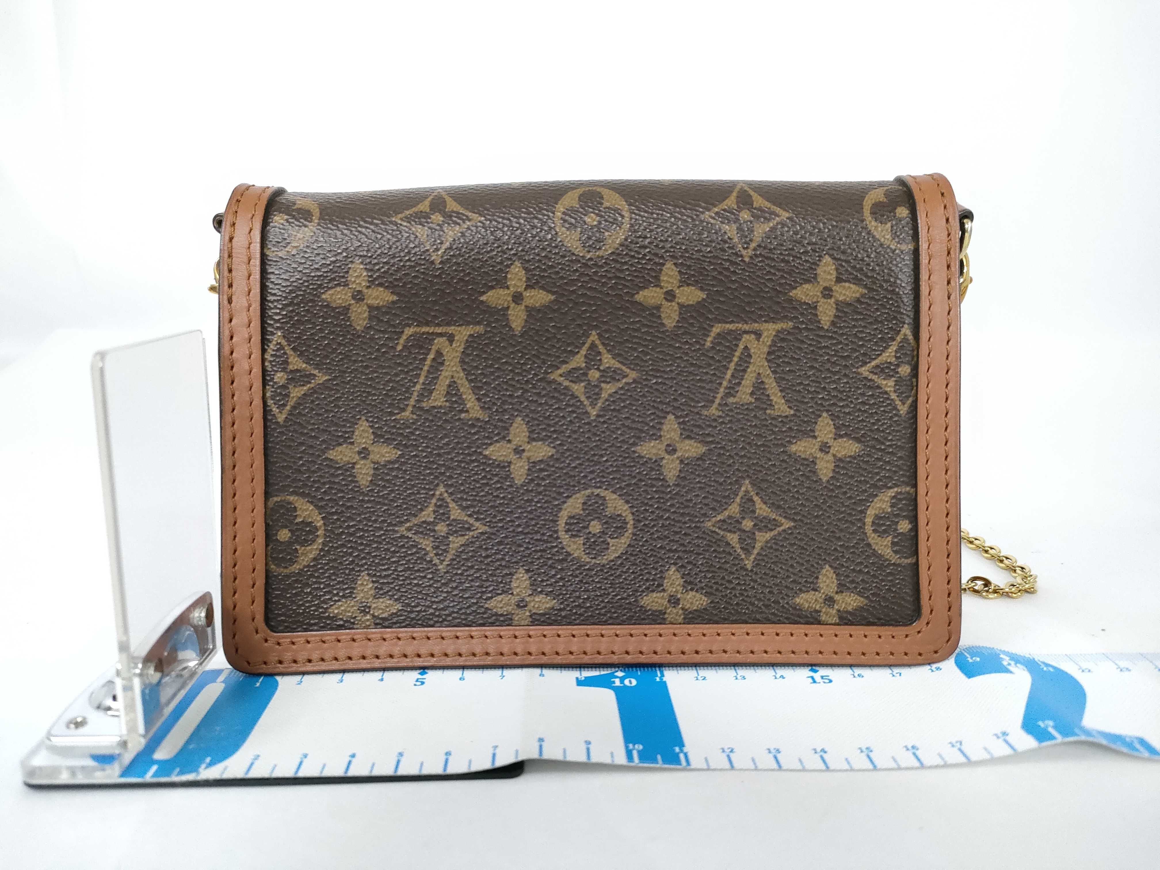 Monogram Reverse Portefeuille Dauphine M68746 Brown Shoulder Bag — view 2