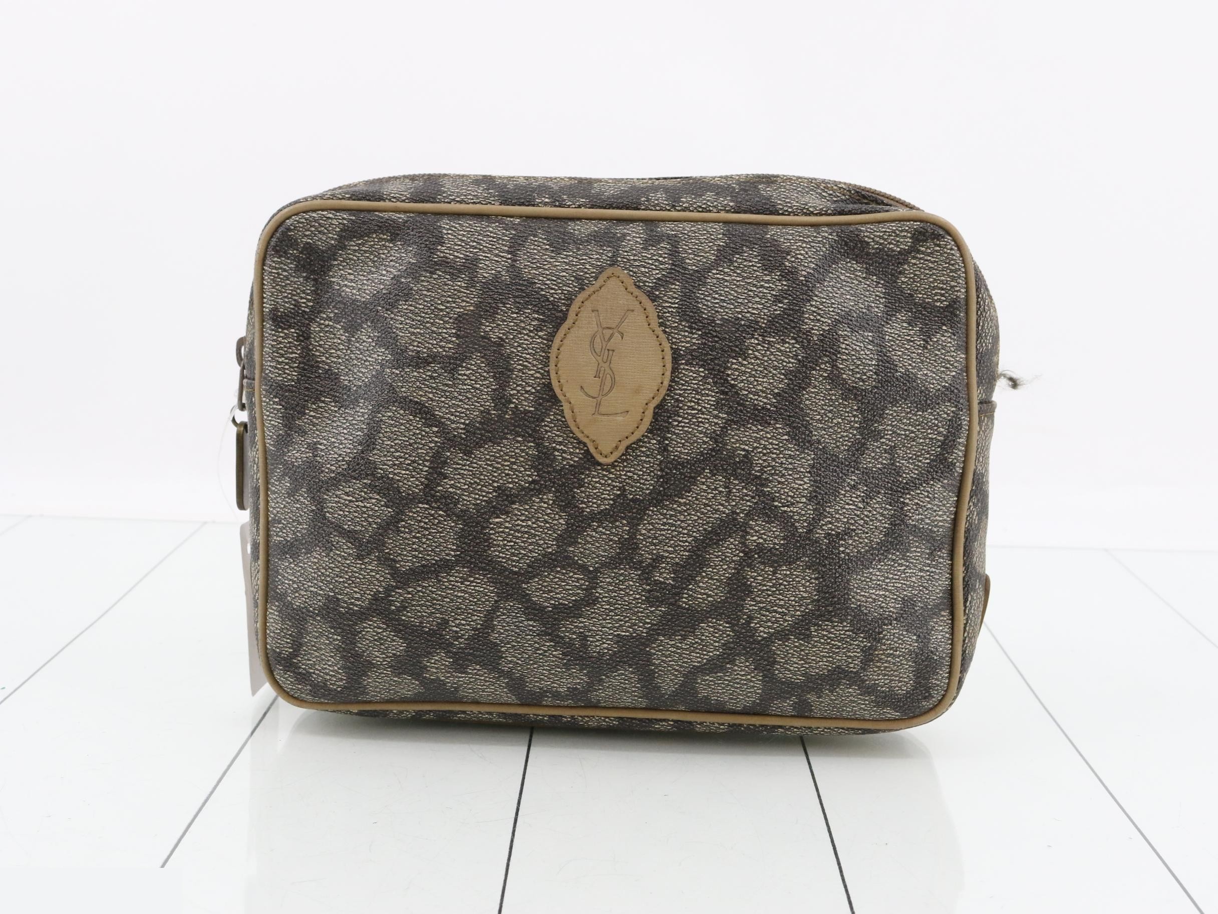 Giraffe Clutch Bag