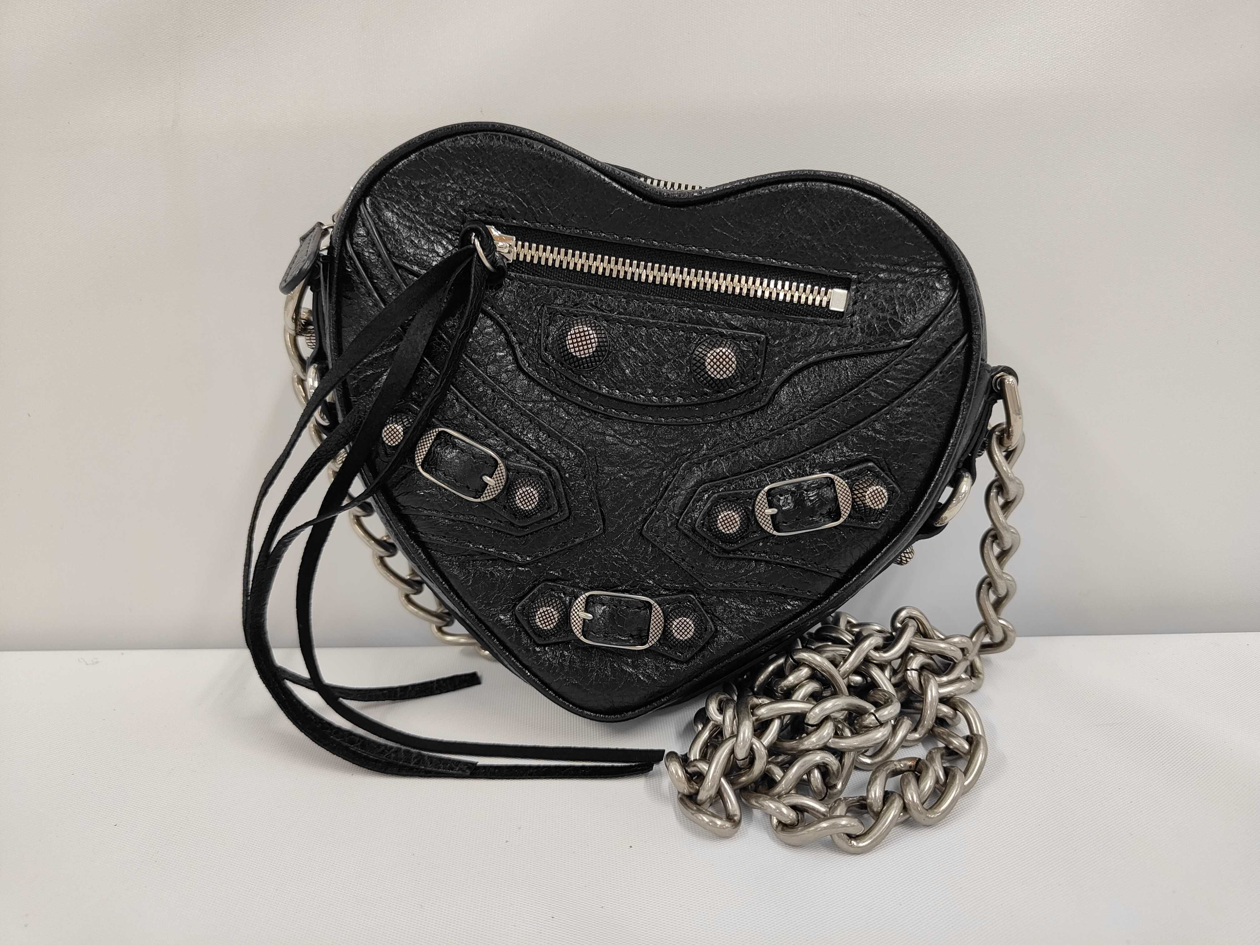 Luca Gol Heart Bag Black Shoulder Bag