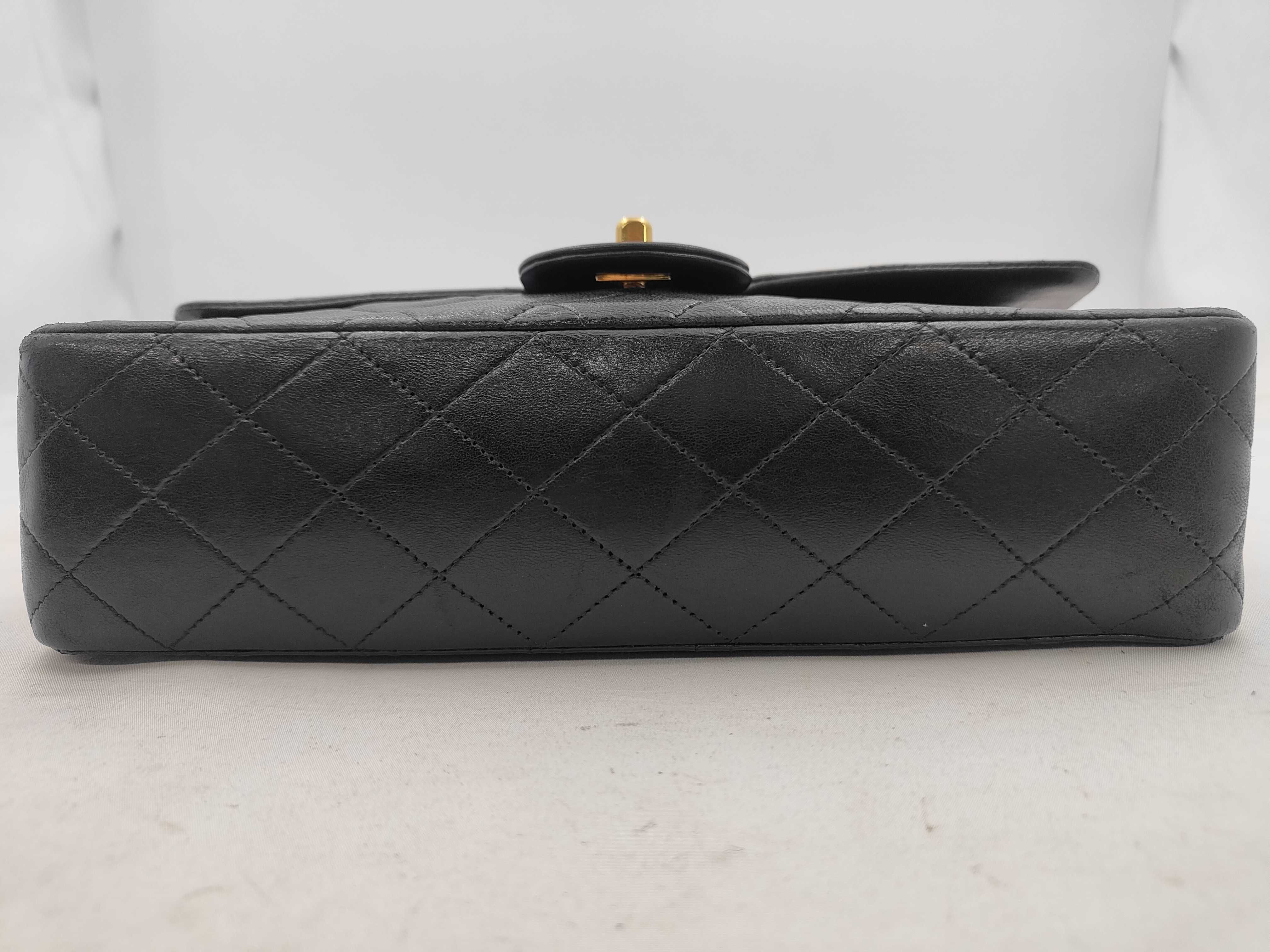 Matelassé 25 Lambskin Double Flap Double Chain Shoulder Bag — view 7