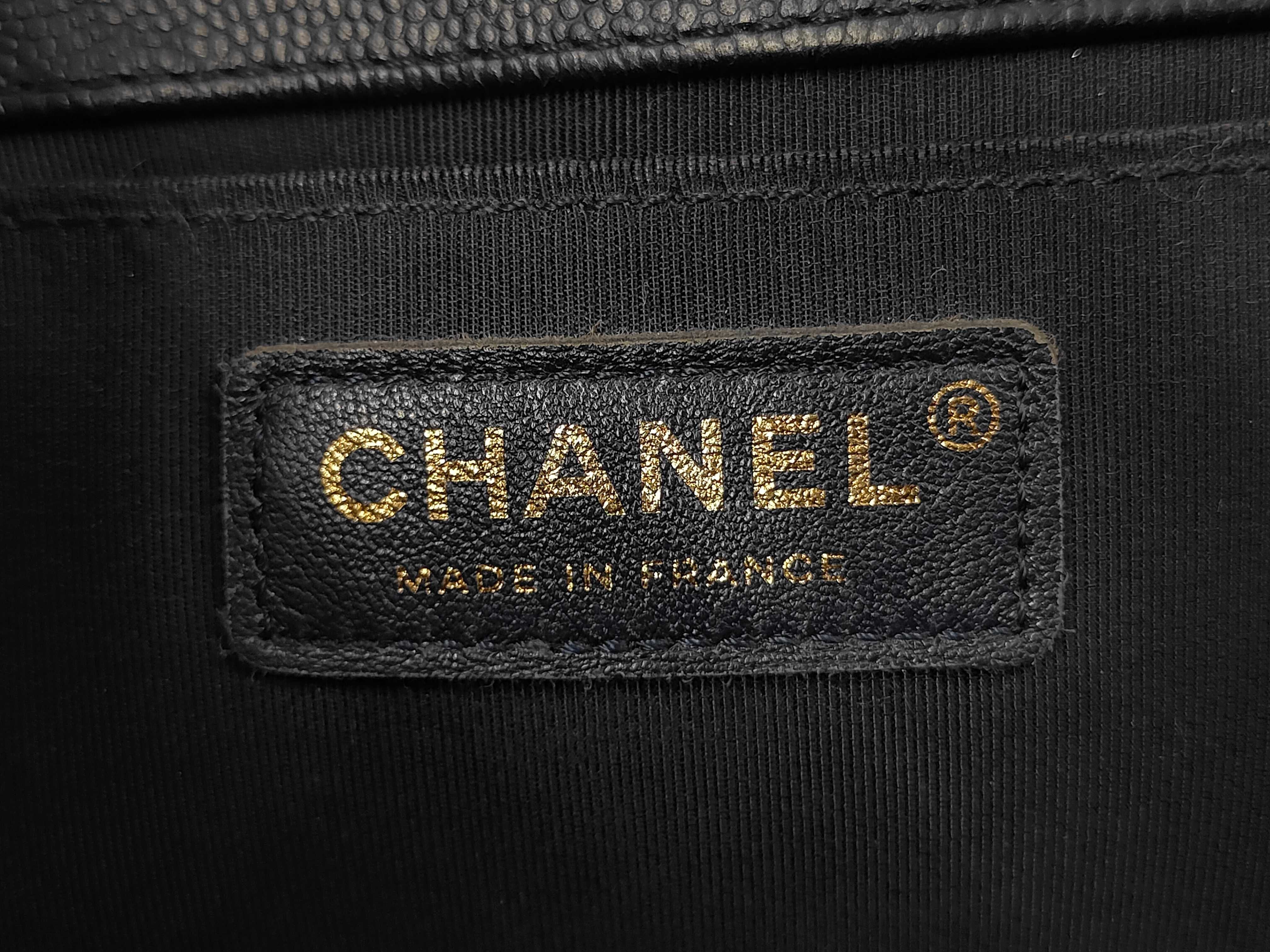 Le Boye Medium Size Chain Bag Shoulder Bag — view 13