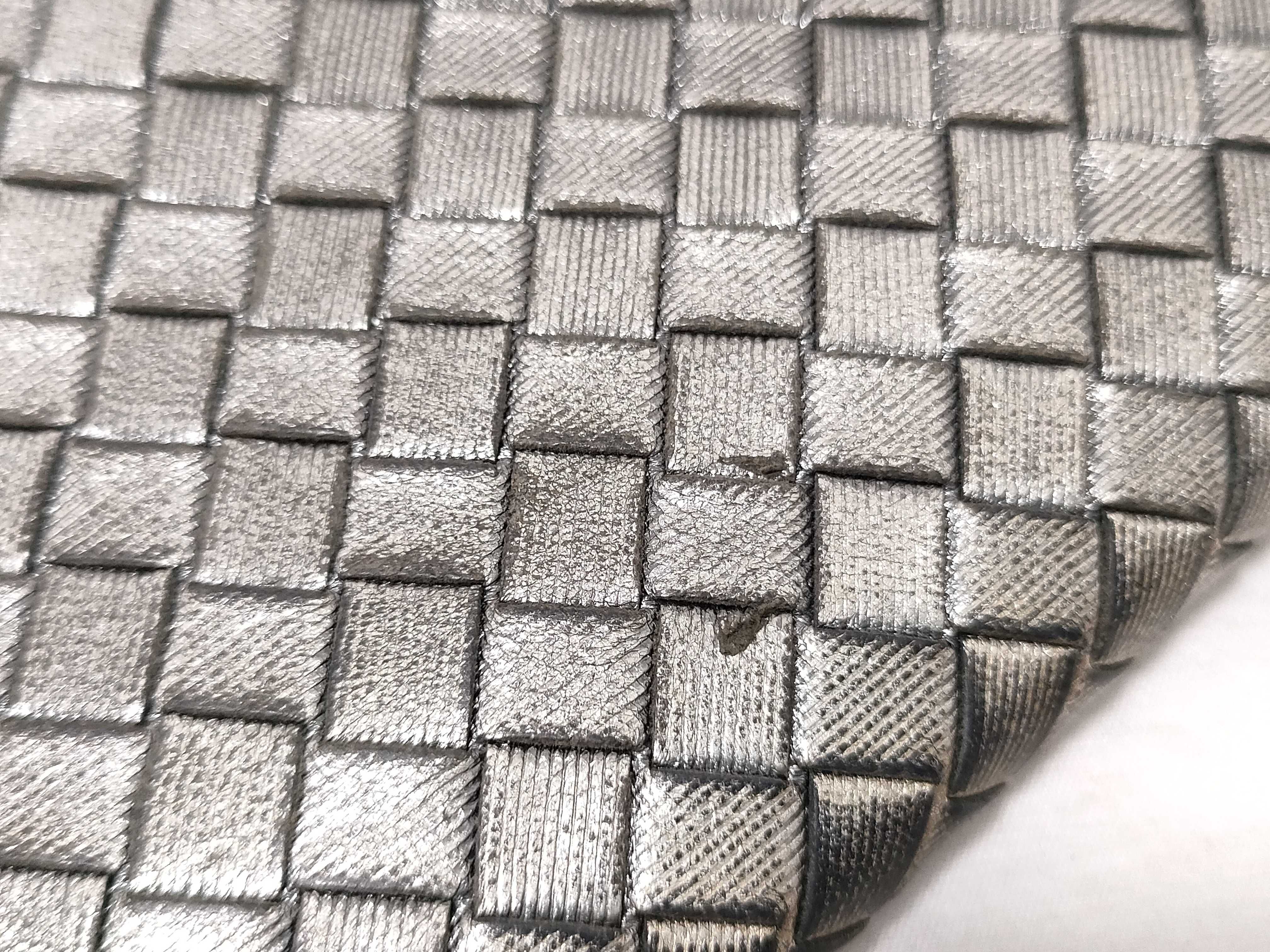Intrecciato Round Zip Wallet — view 14