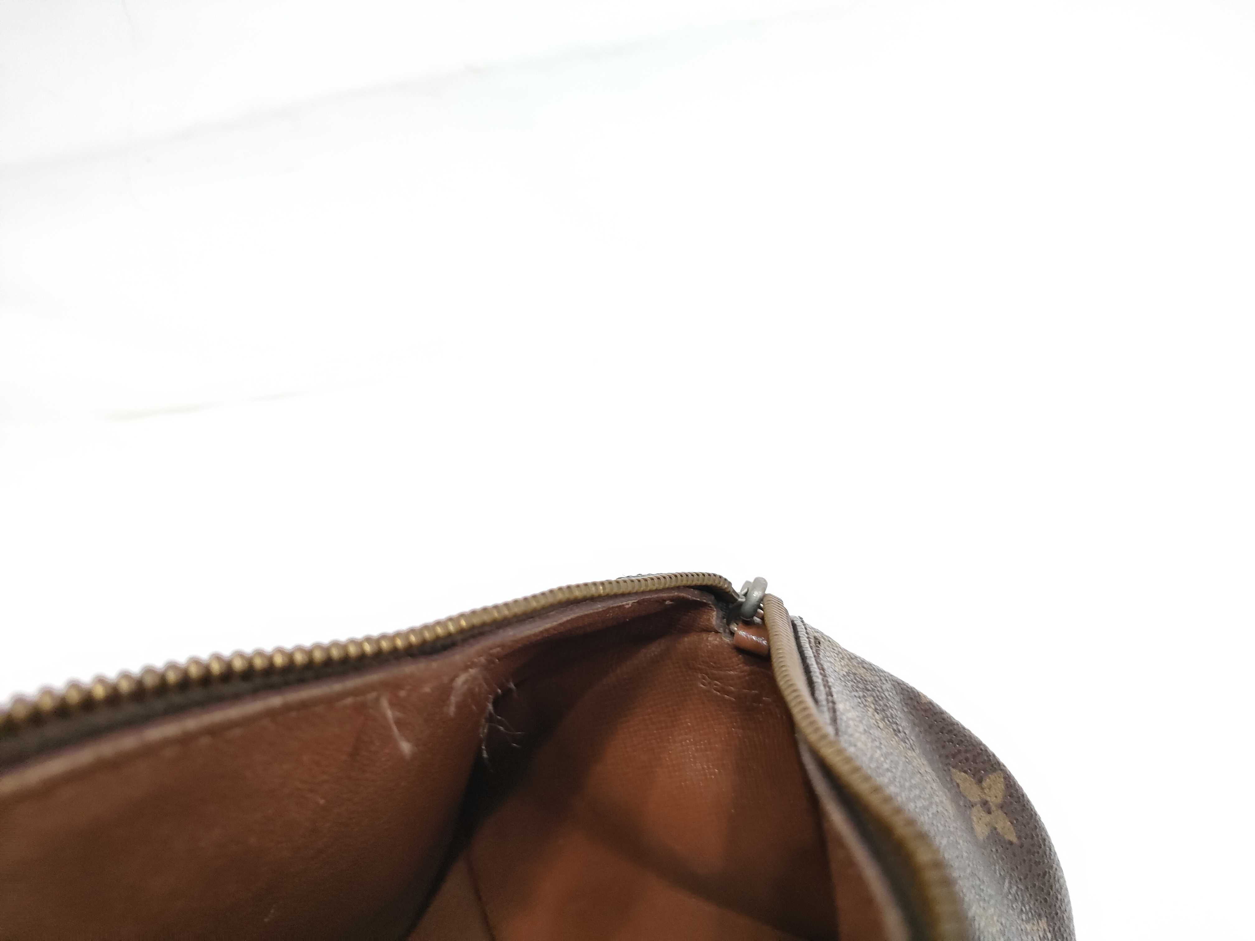 Monogram Papillon 30 M51365 862T.H. Handbag with Pouch — view 14