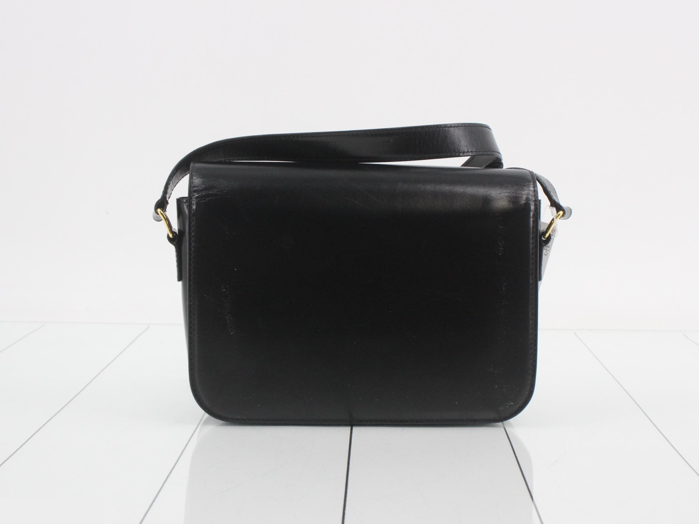 Triomphe Leather Shoulder Bag C-PE-4240 — view 2
