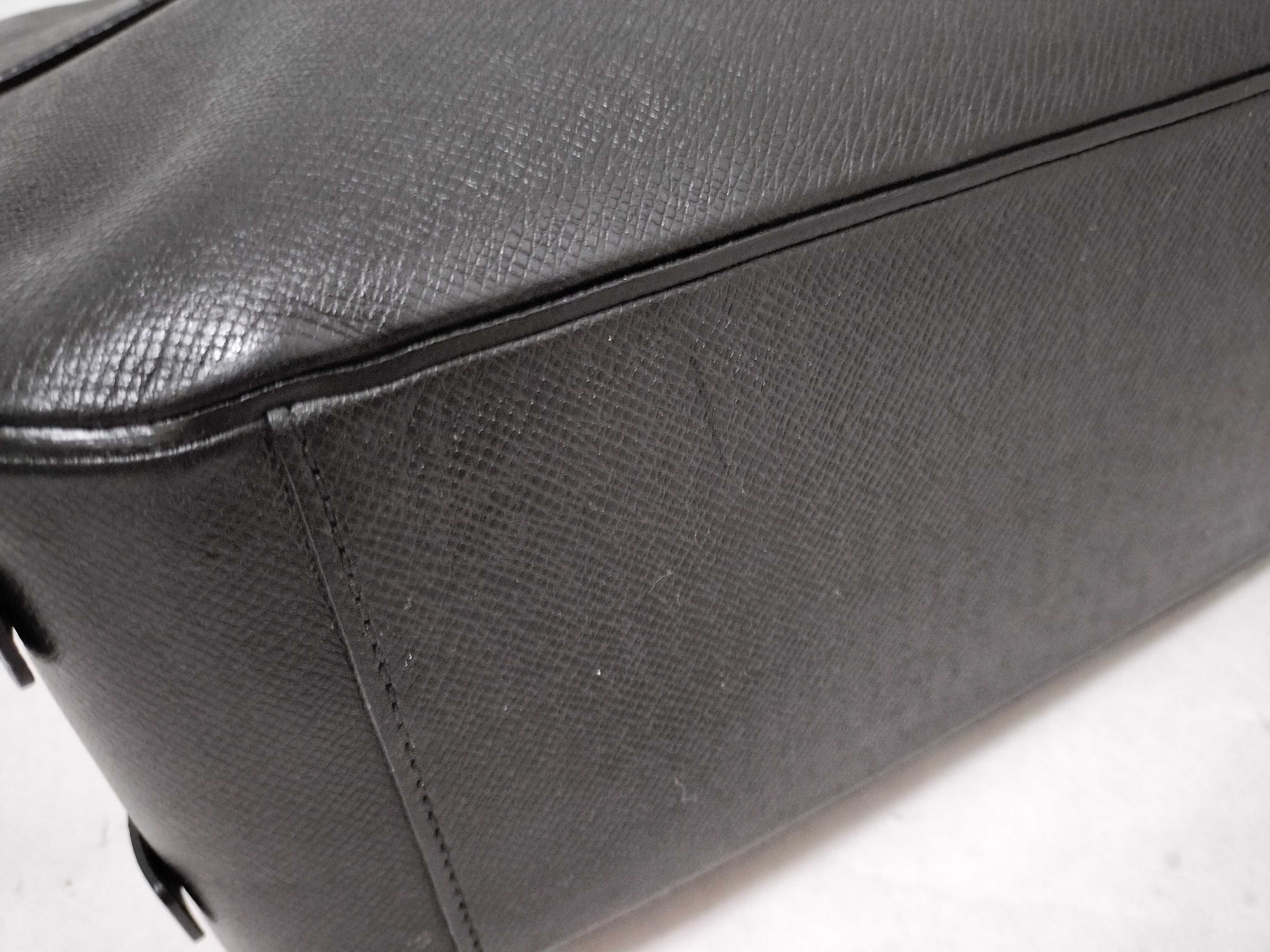 Taiga Neo Alexander 2-way Shoulder Bag — view 14