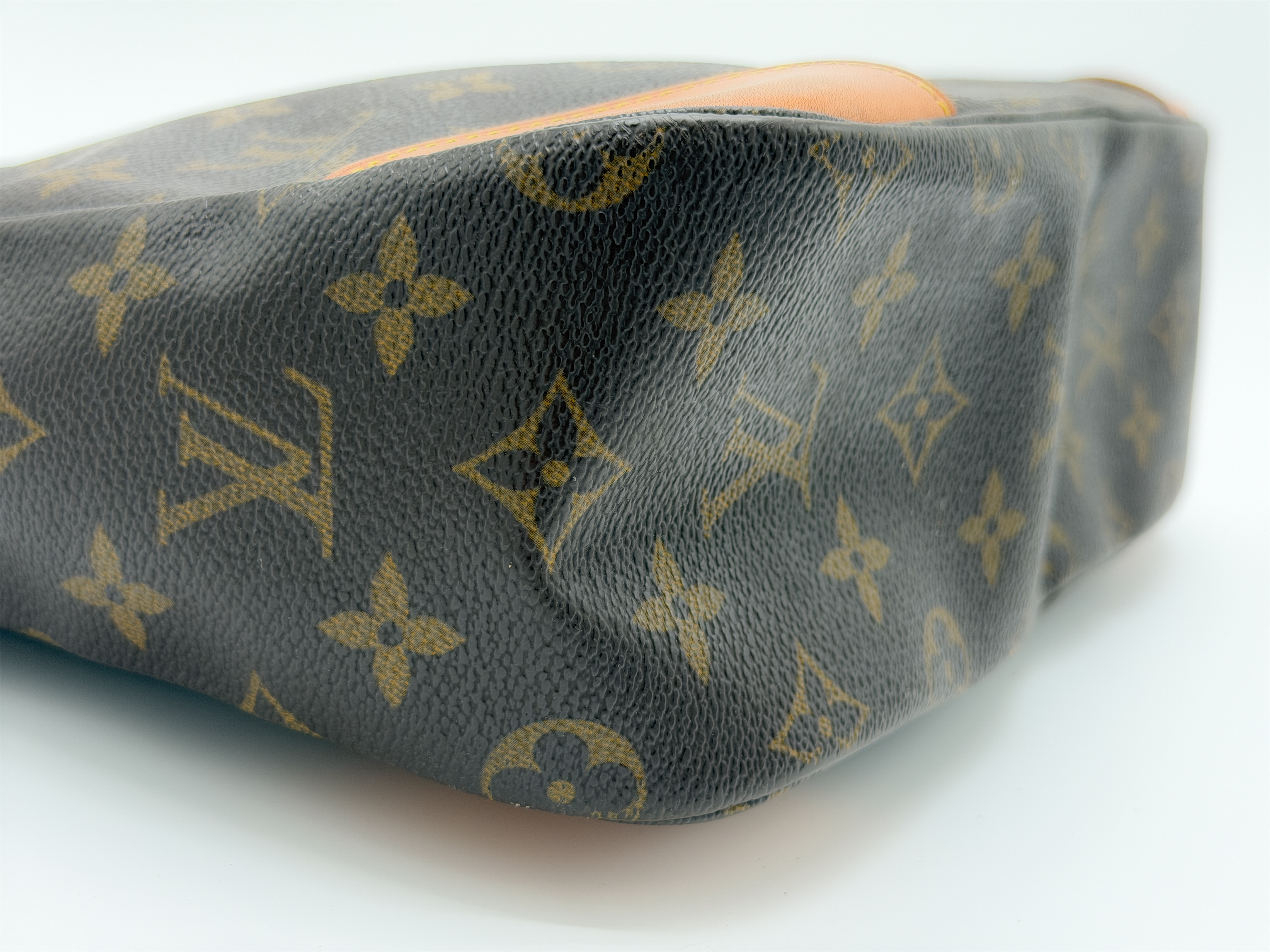 Monogram M51265 Boulogne 30 Shoulder Bag (No stickiness) — view 8