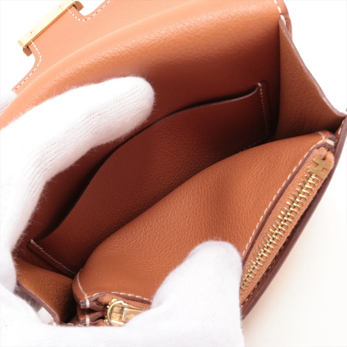 Constance Slim Evercolor Compact Wallet, Gold, Gold Hardware, U: 2022 — view 5