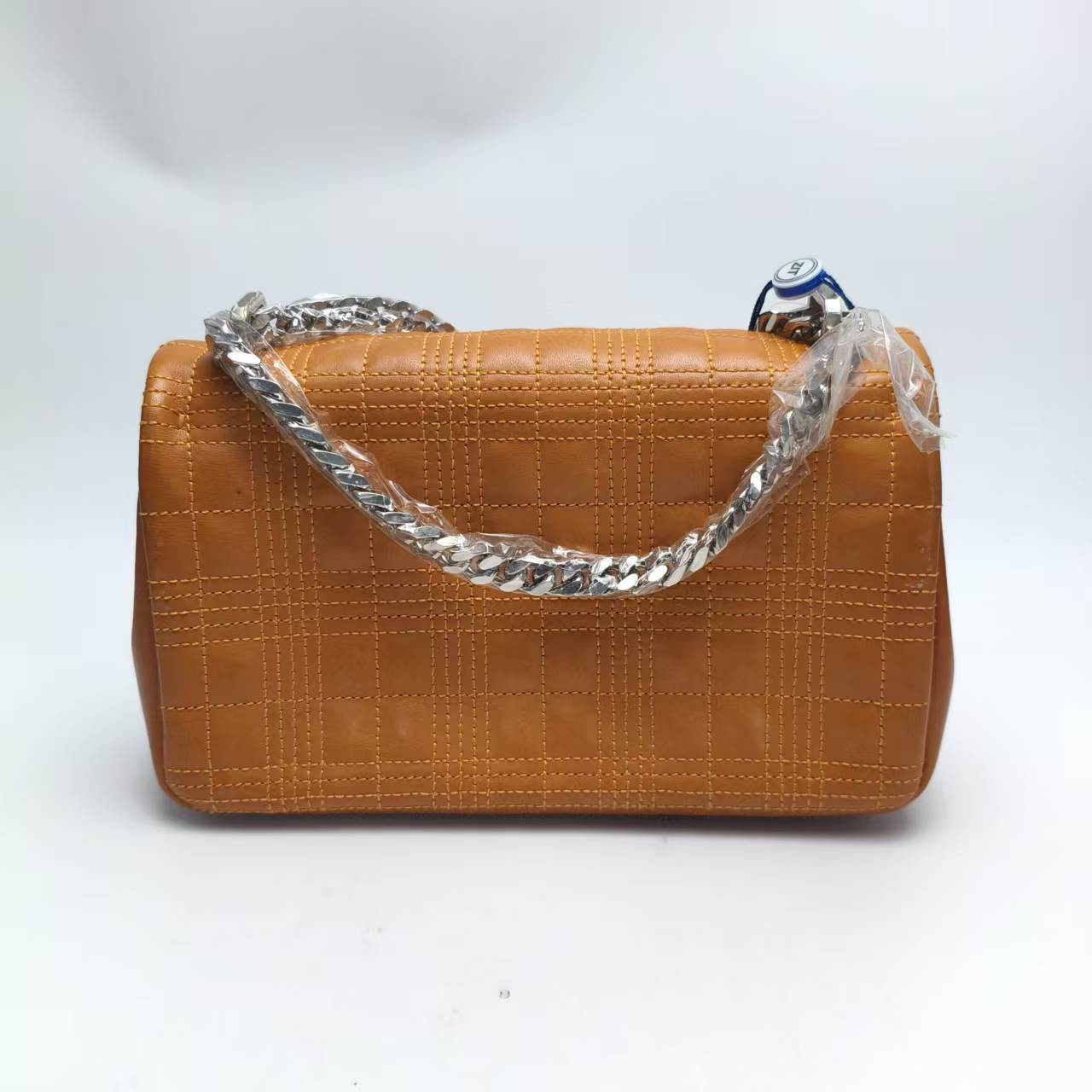 【*Shipped from: China*】BURBERRY Laura Leather Shoulder Bag — view 3