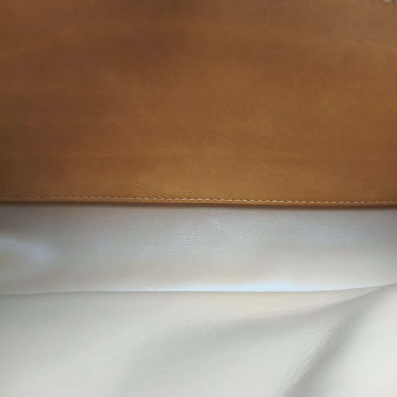 【*Shipped from: China*】BURBERRY Laura Leather Shoulder Bag — view 4