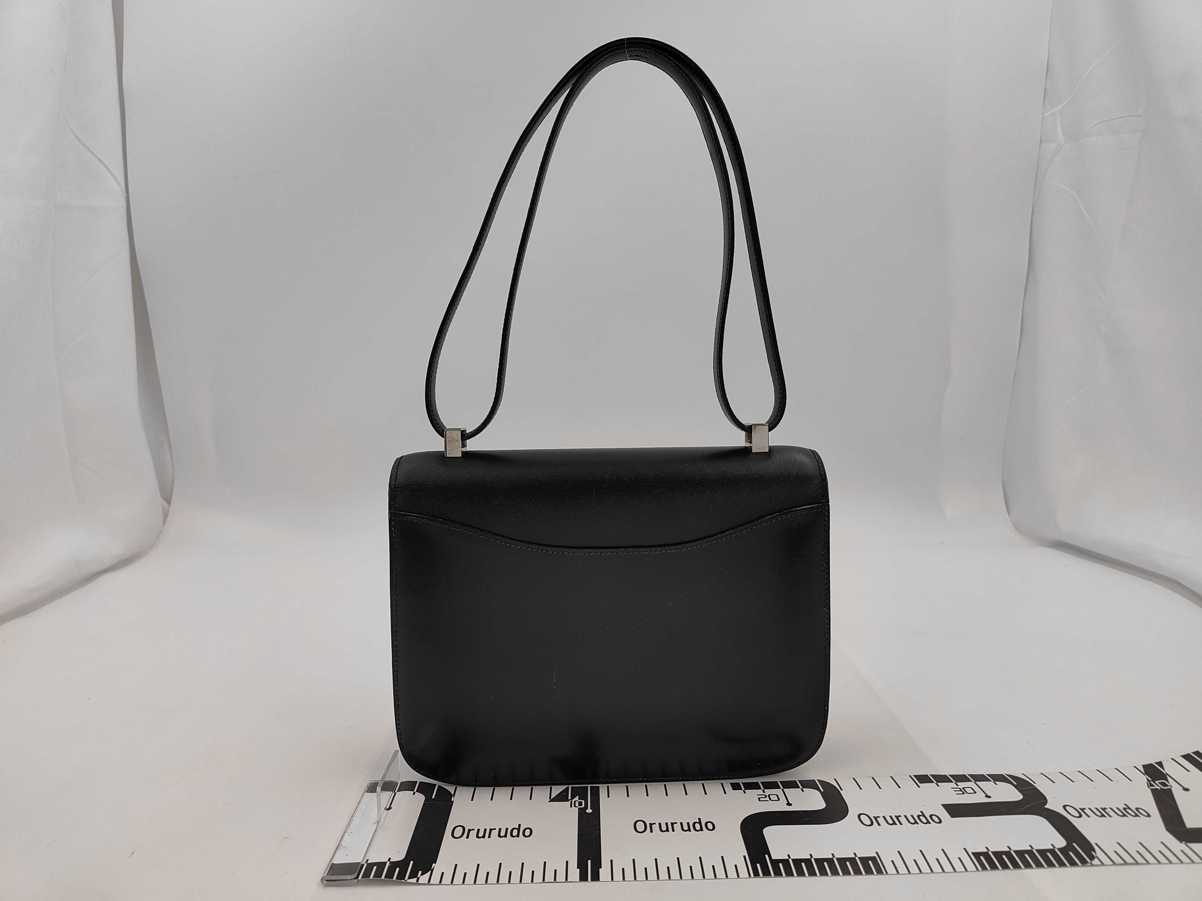 Constance 23 Silver Hardware G Black Box Calf Shoulder Bag — view 2