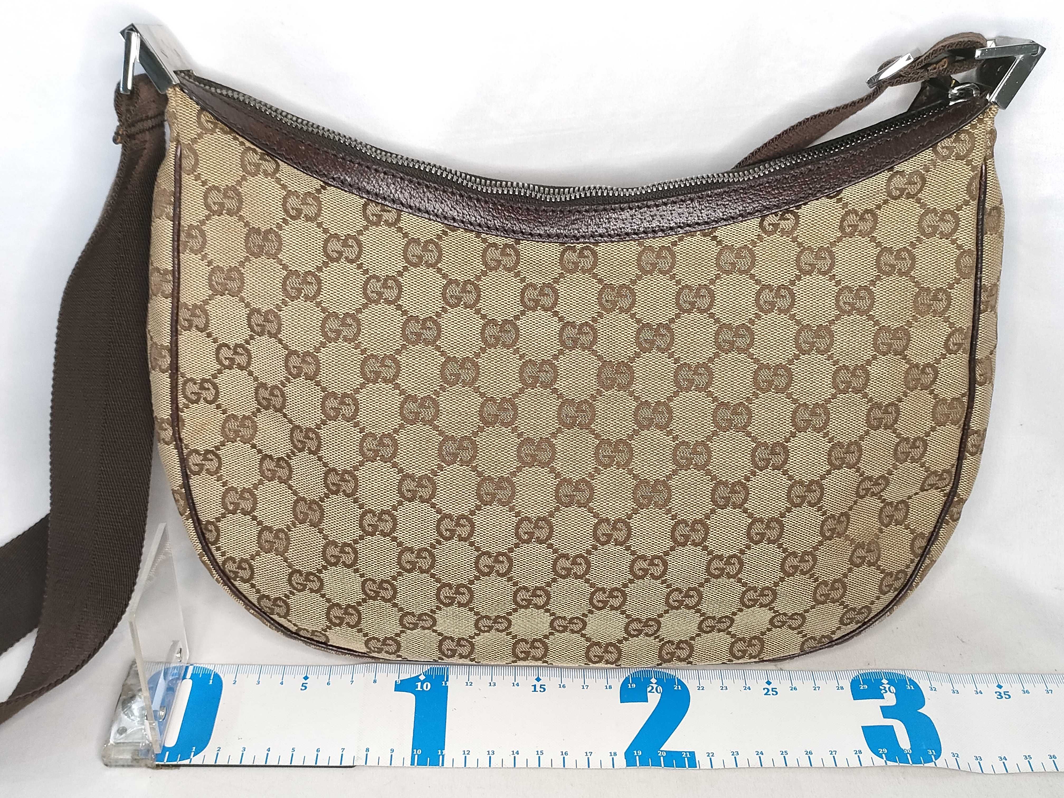 GG Canvas Shoulder Bag — view 2