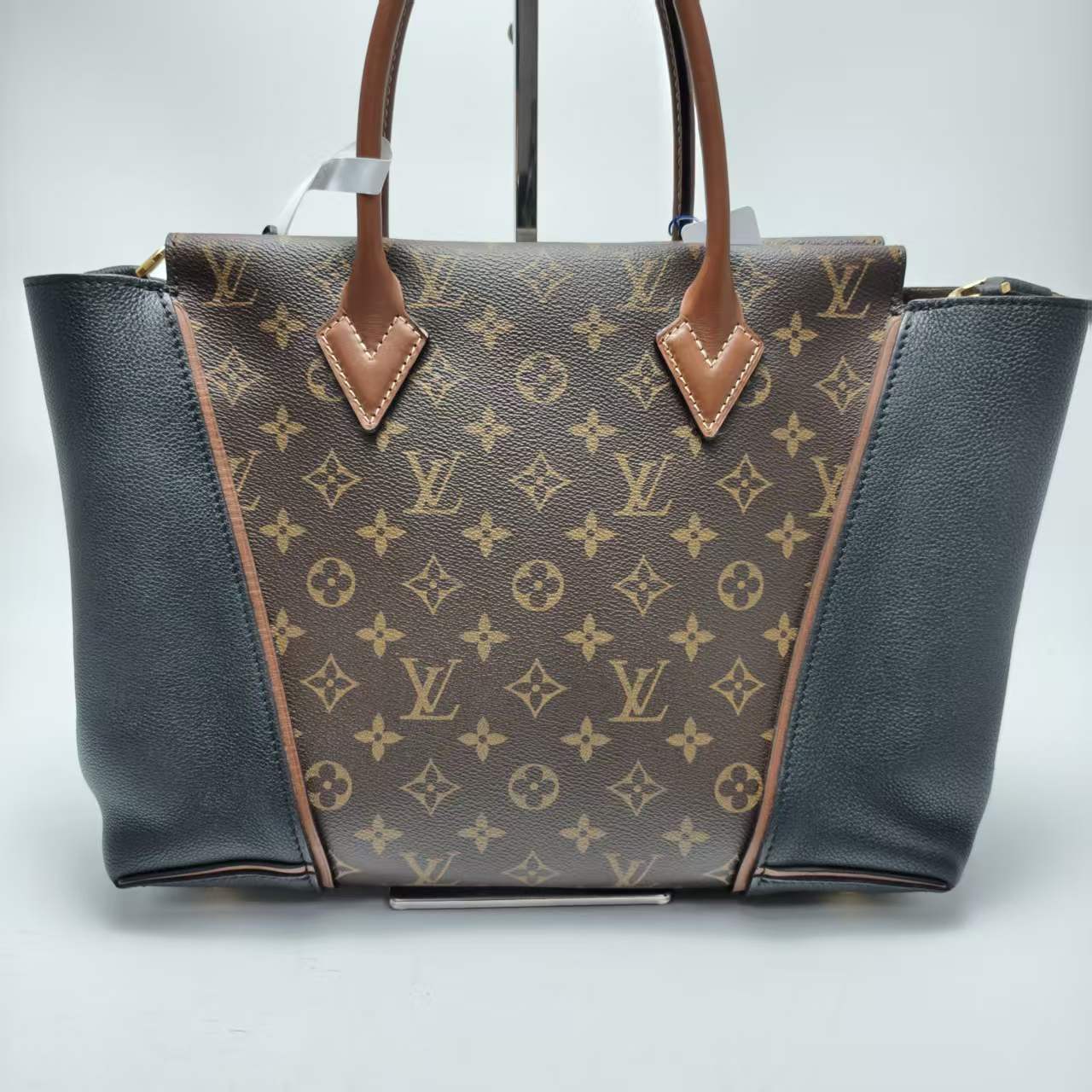 【*Shipped from: China*】LOUIS VUITTON PU Handbag — view 2