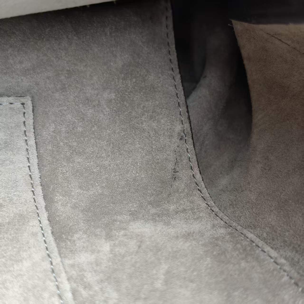 【*Shipped from: China*】LOUIS VUITTON PU Handbag — view 10