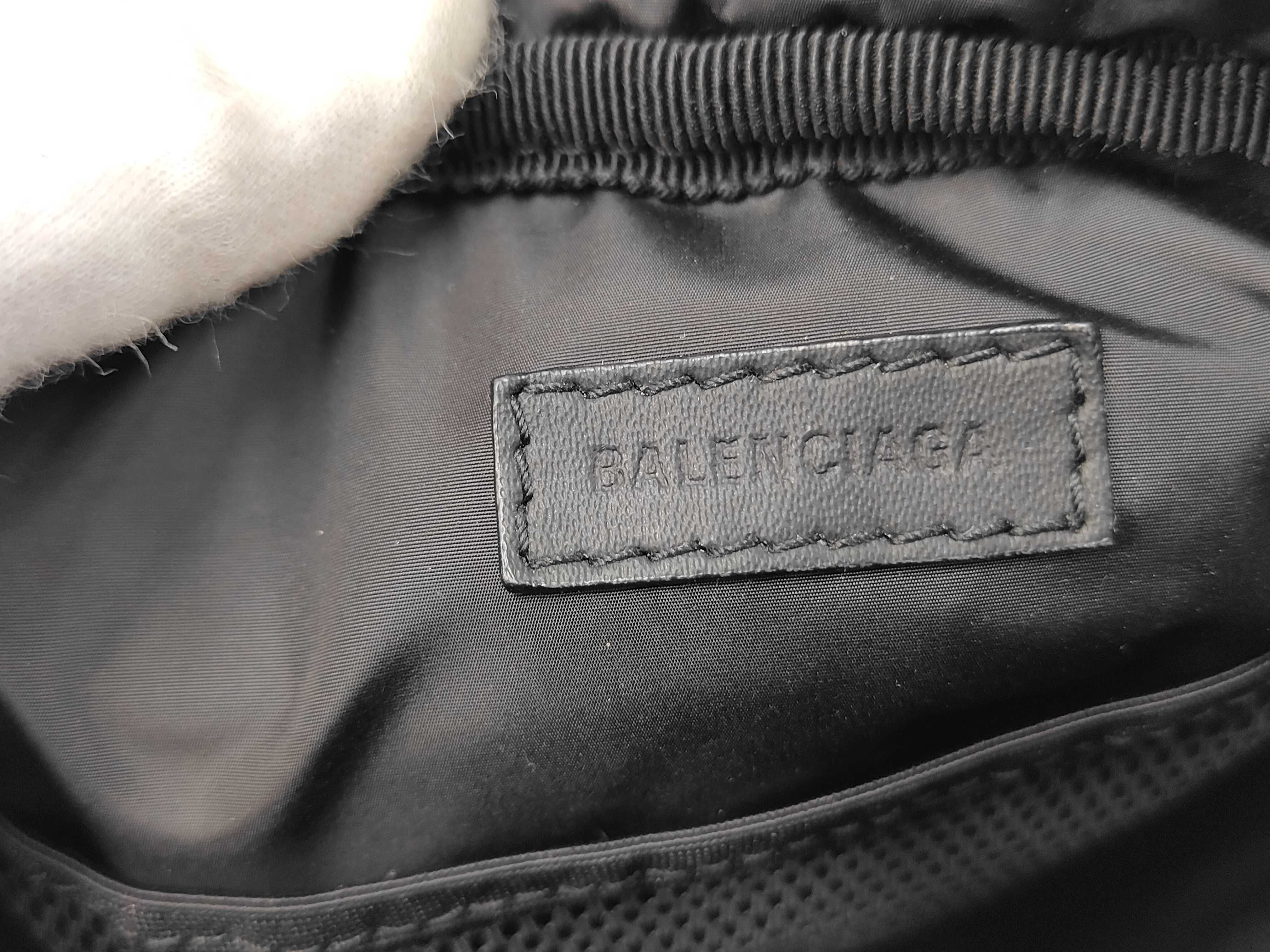 Sport Messenger Bag — view 10