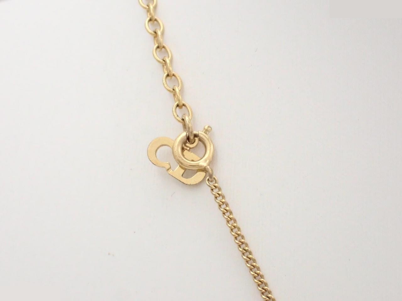 necklace pendant, chain approximately 44cm — view 2