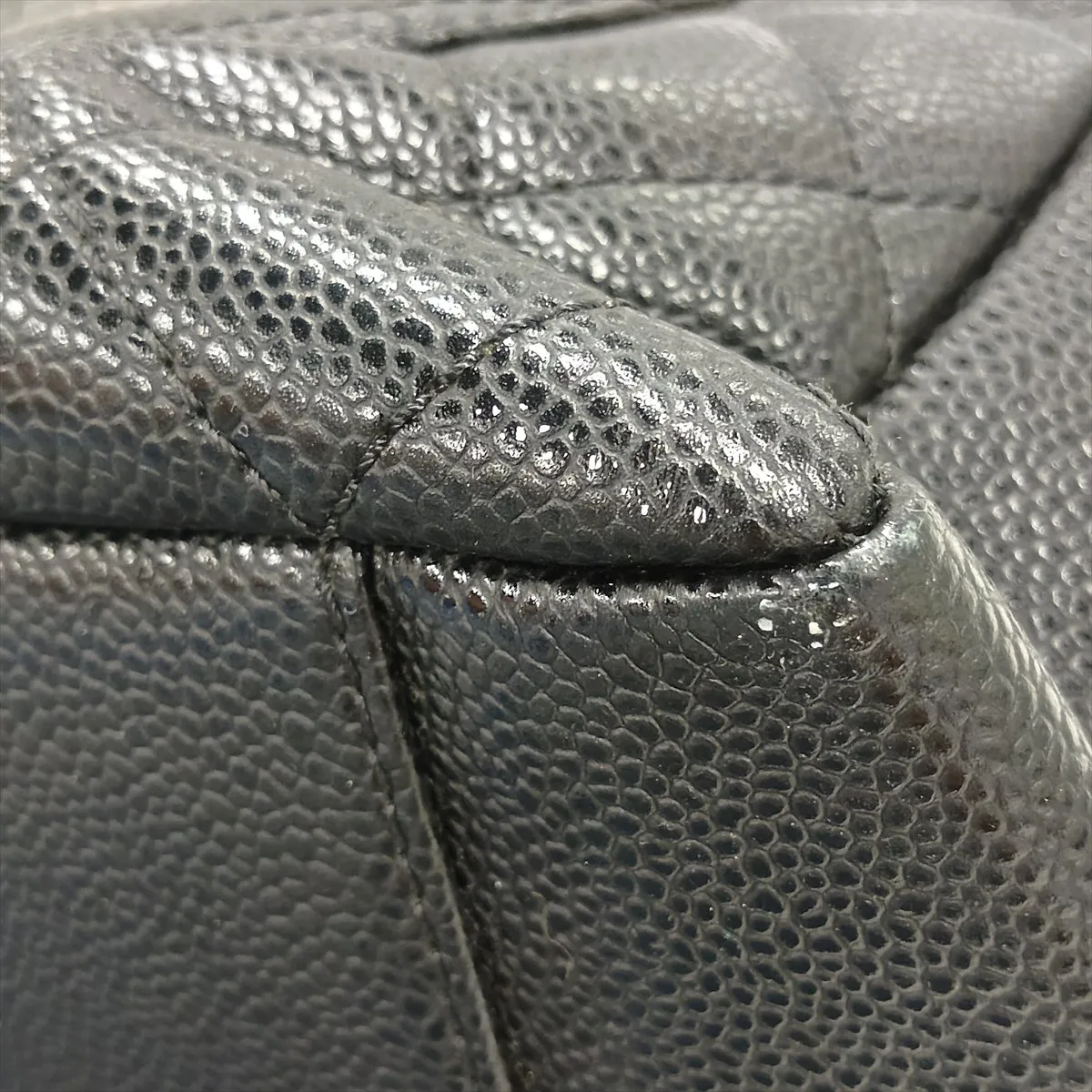 GST Caviar Skin Chain Tote Bag, Black with Gold Hardware, 19970392, Serial Number 19 — view 15