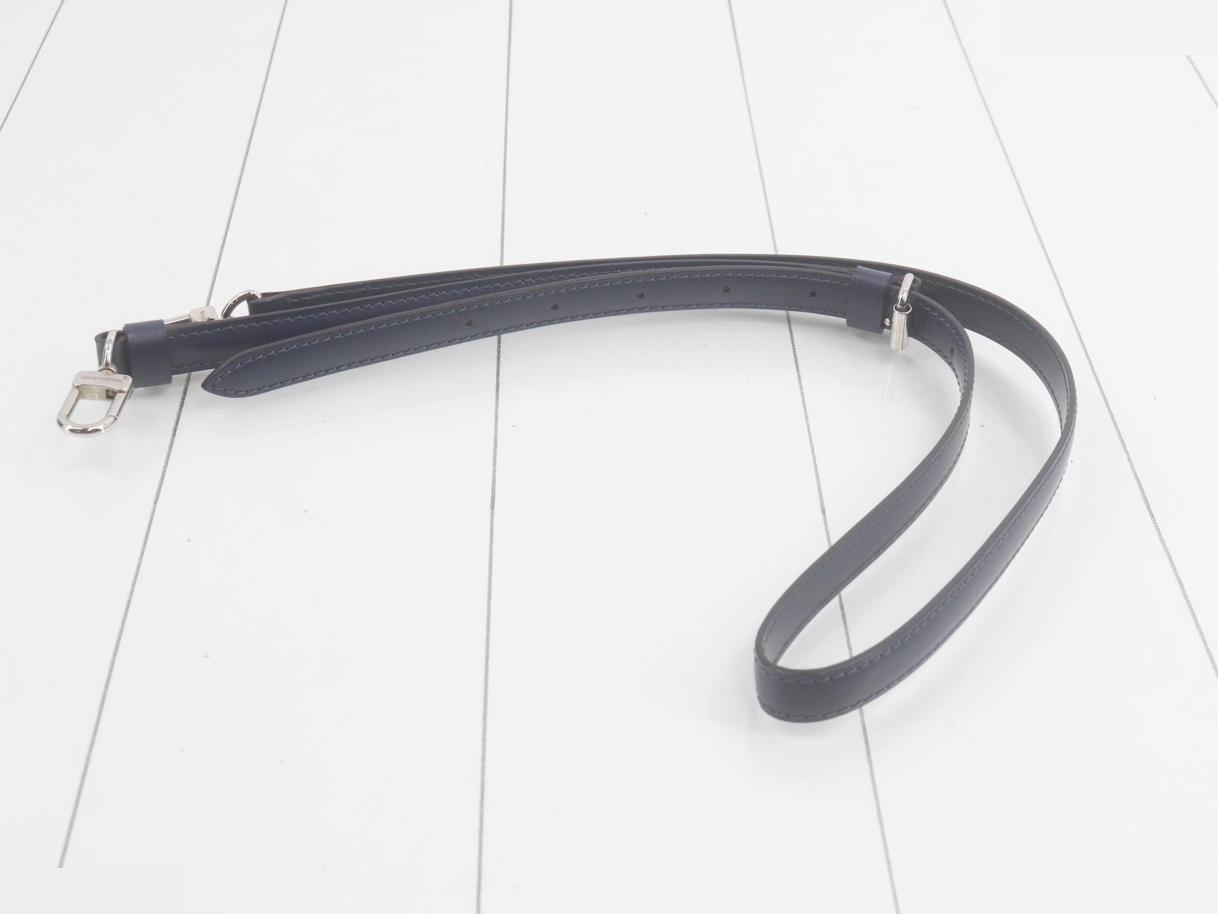 Alma PM Indigo Blue 2-Way Handbag — view 7
