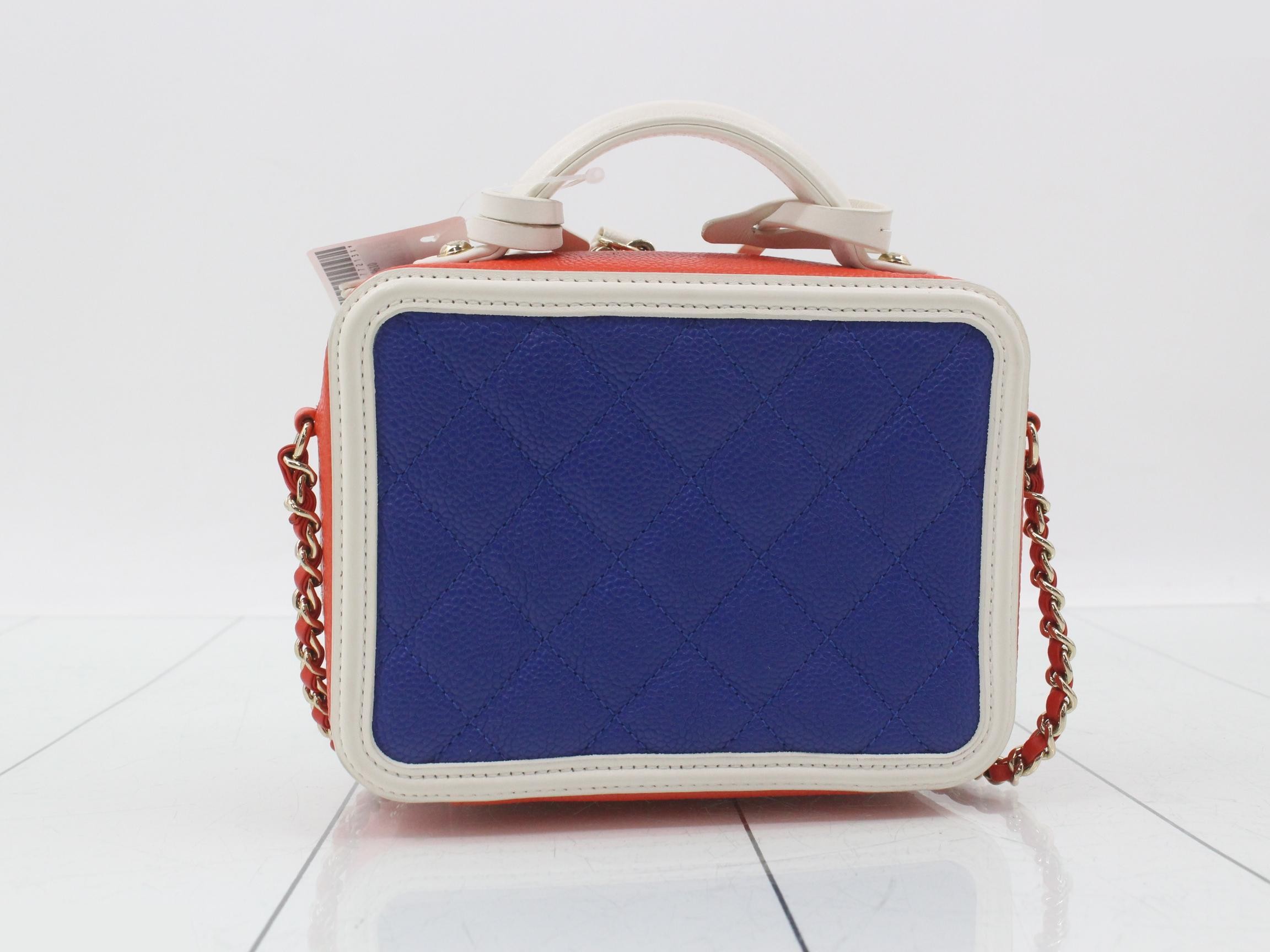 Caviar leather chain handbag/shoulder bag (2-way) — view 2