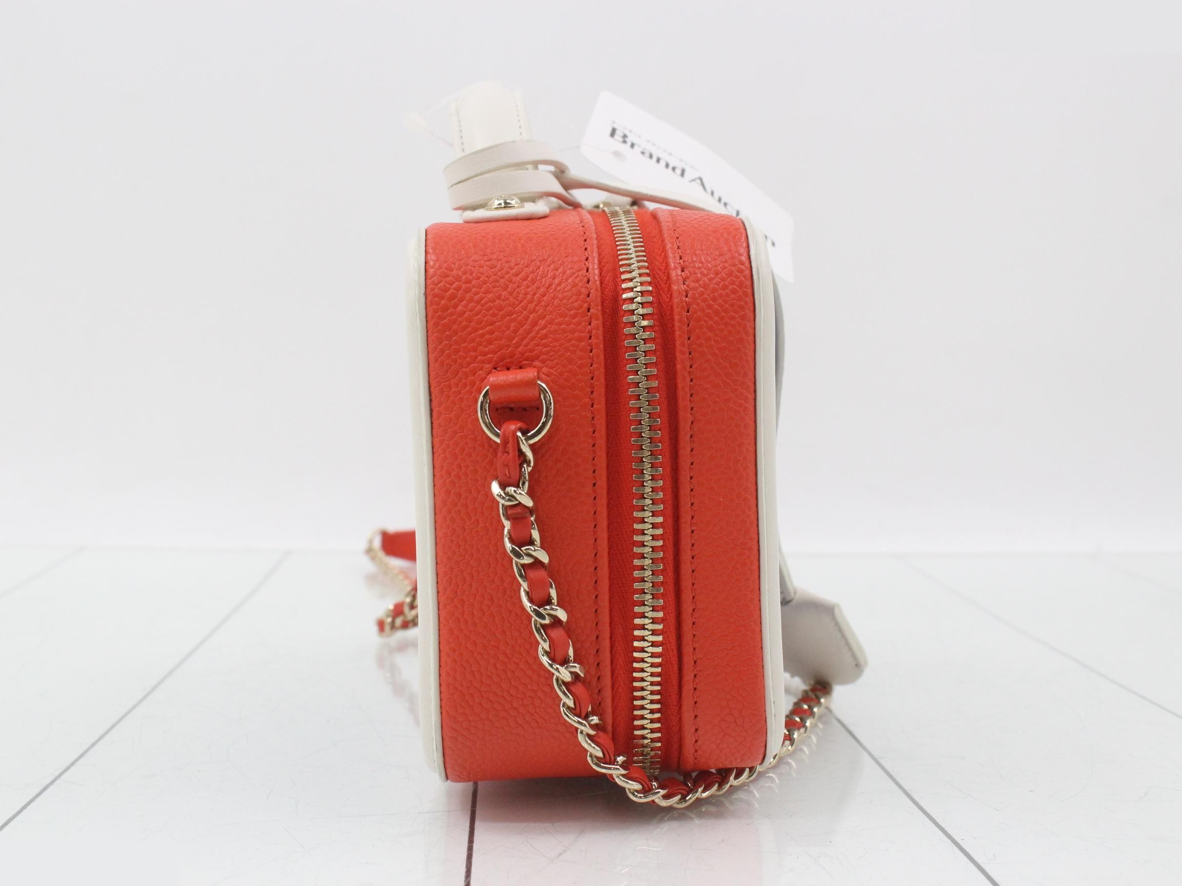 Caviar leather chain handbag/shoulder bag (2-way) — view 4