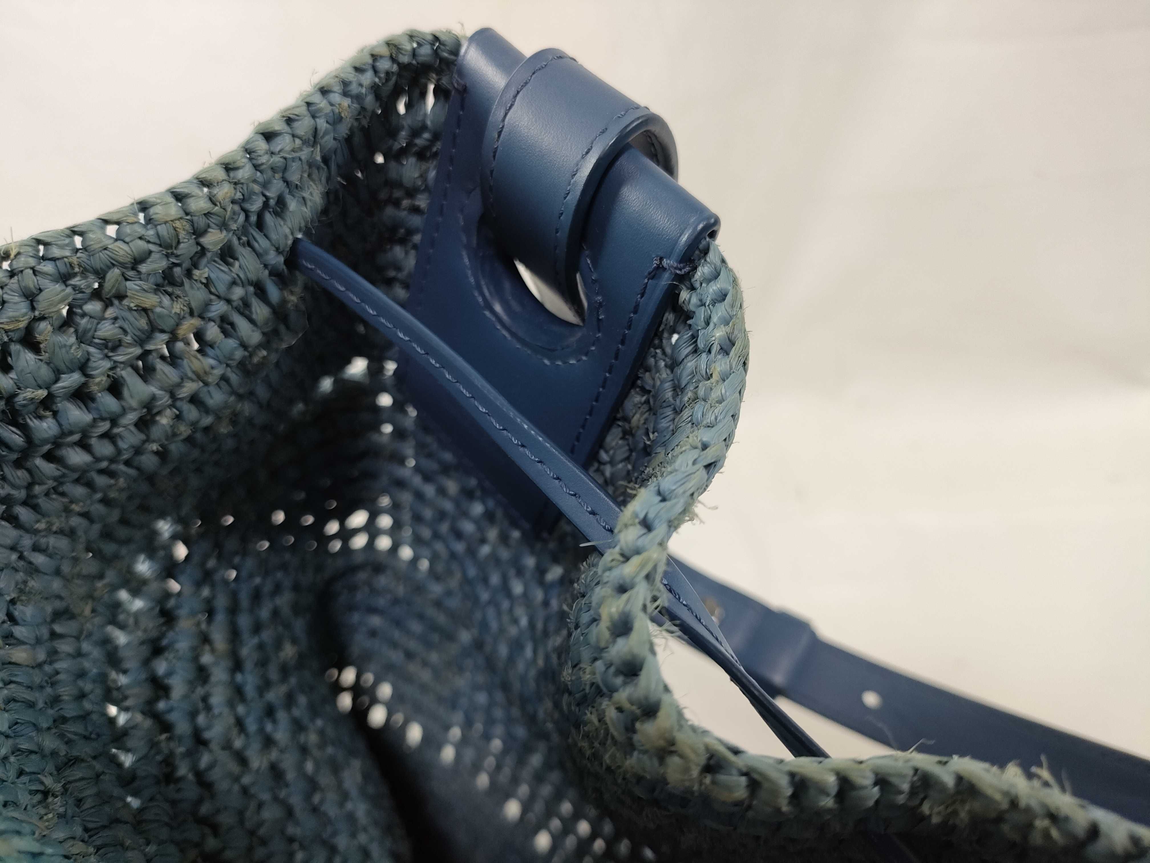Balloon Frill Raffia x Leather Shoulder Bag — view 11