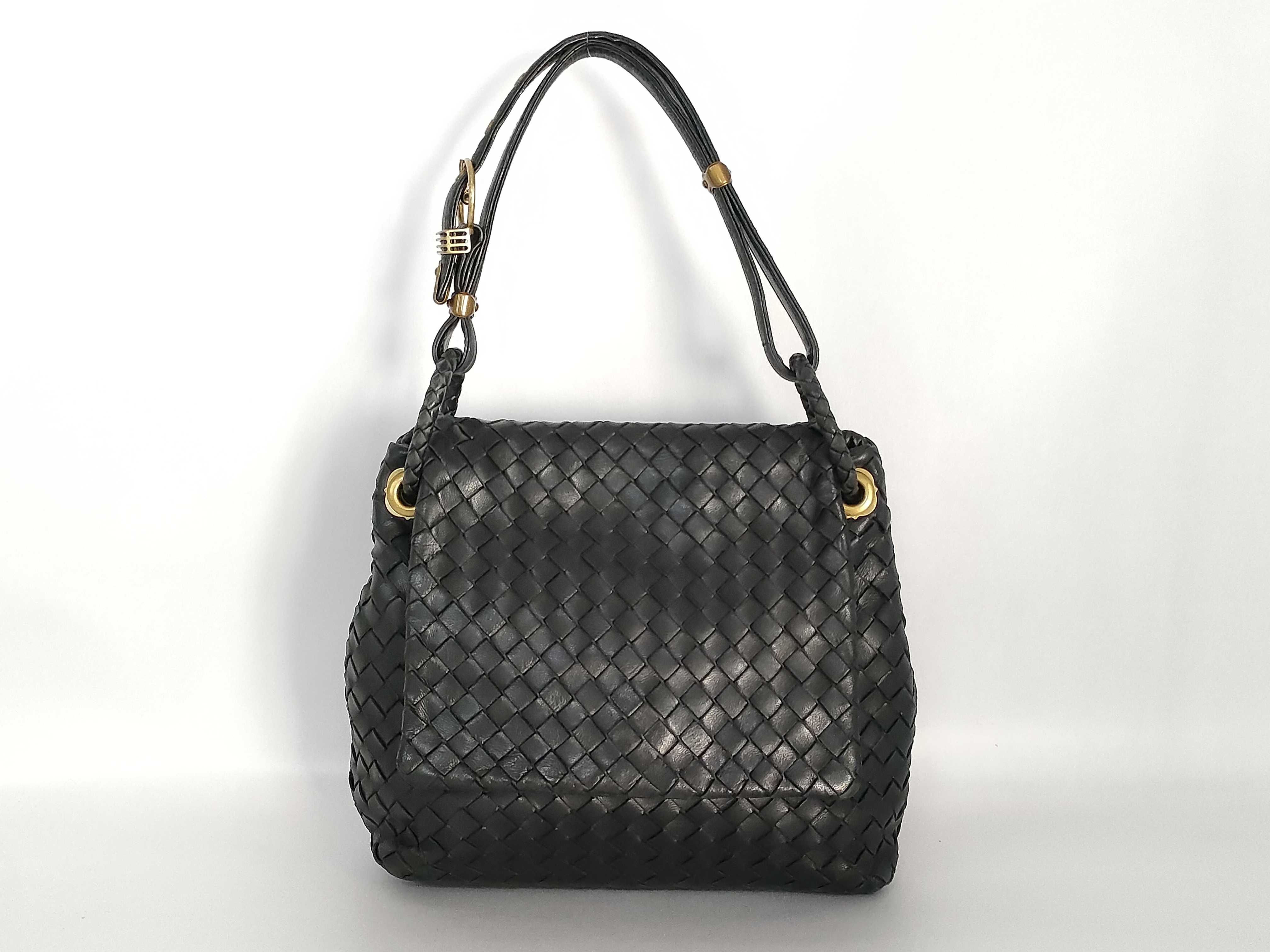 Intrecciato Bottega Veneta Handbag Intrecciato Black Leather Handbag