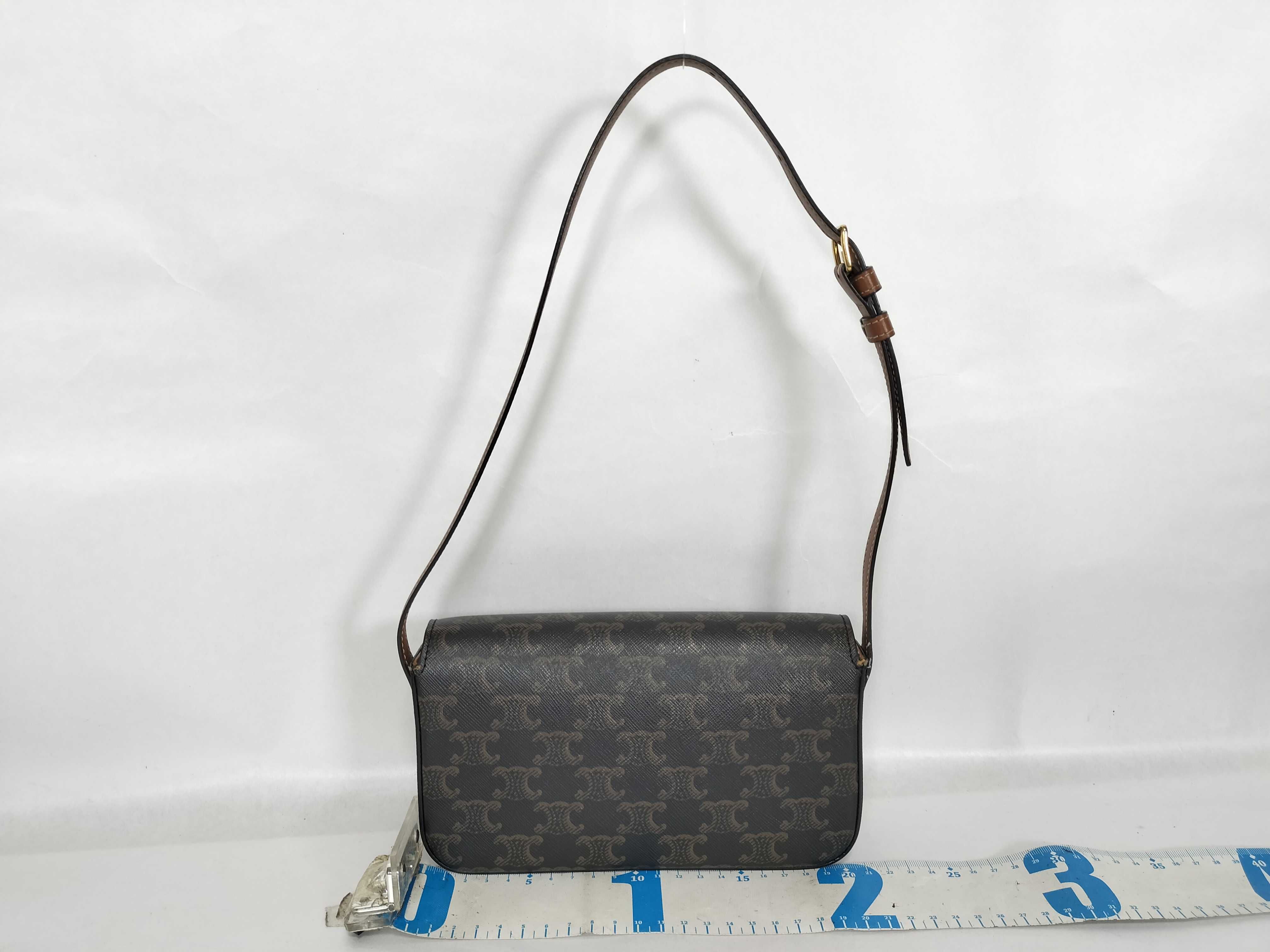 Claude Triomphe Gold Shoulder Bag — view 2