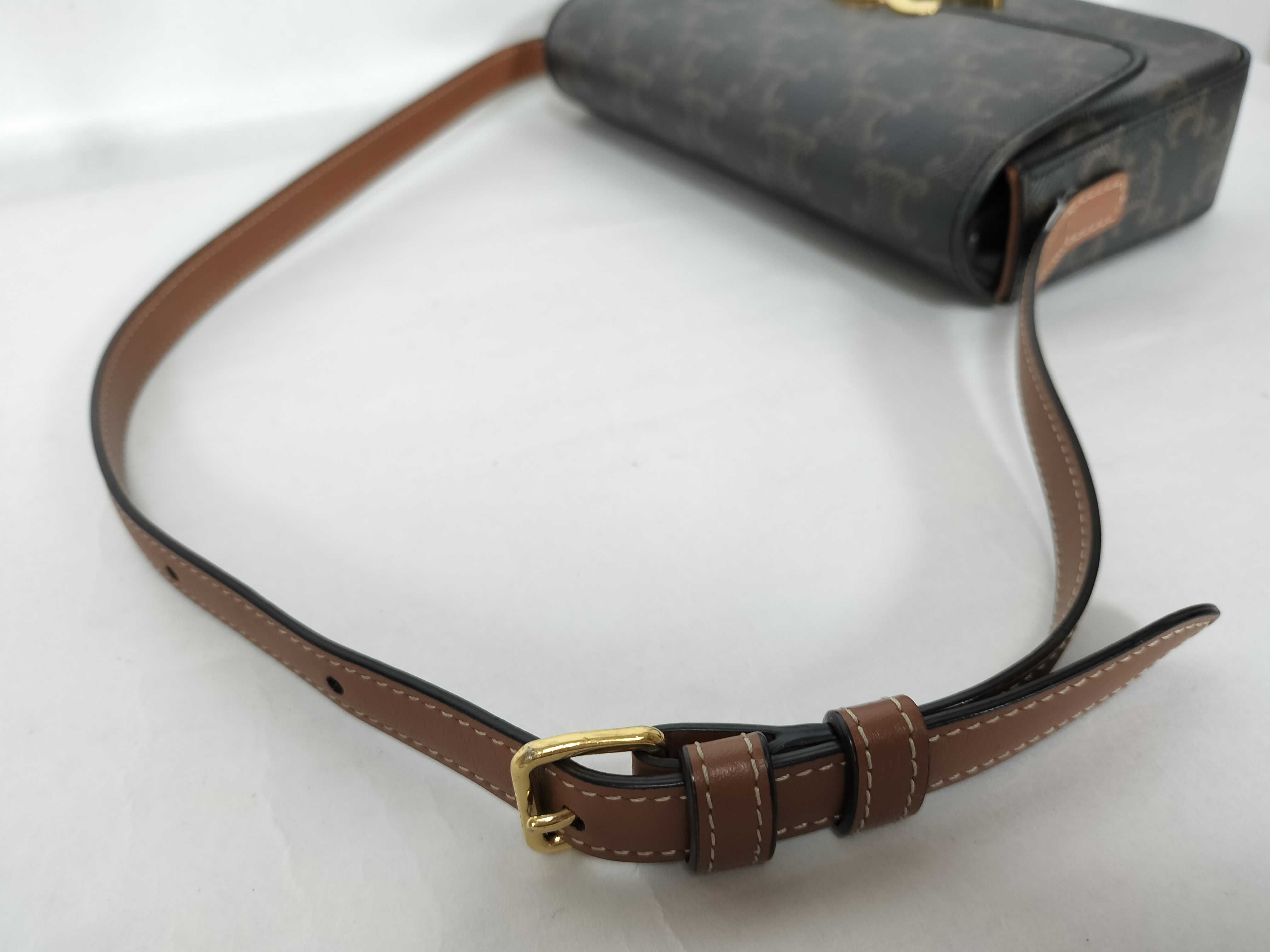 Claude Triomphe Gold Shoulder Bag — view 3
